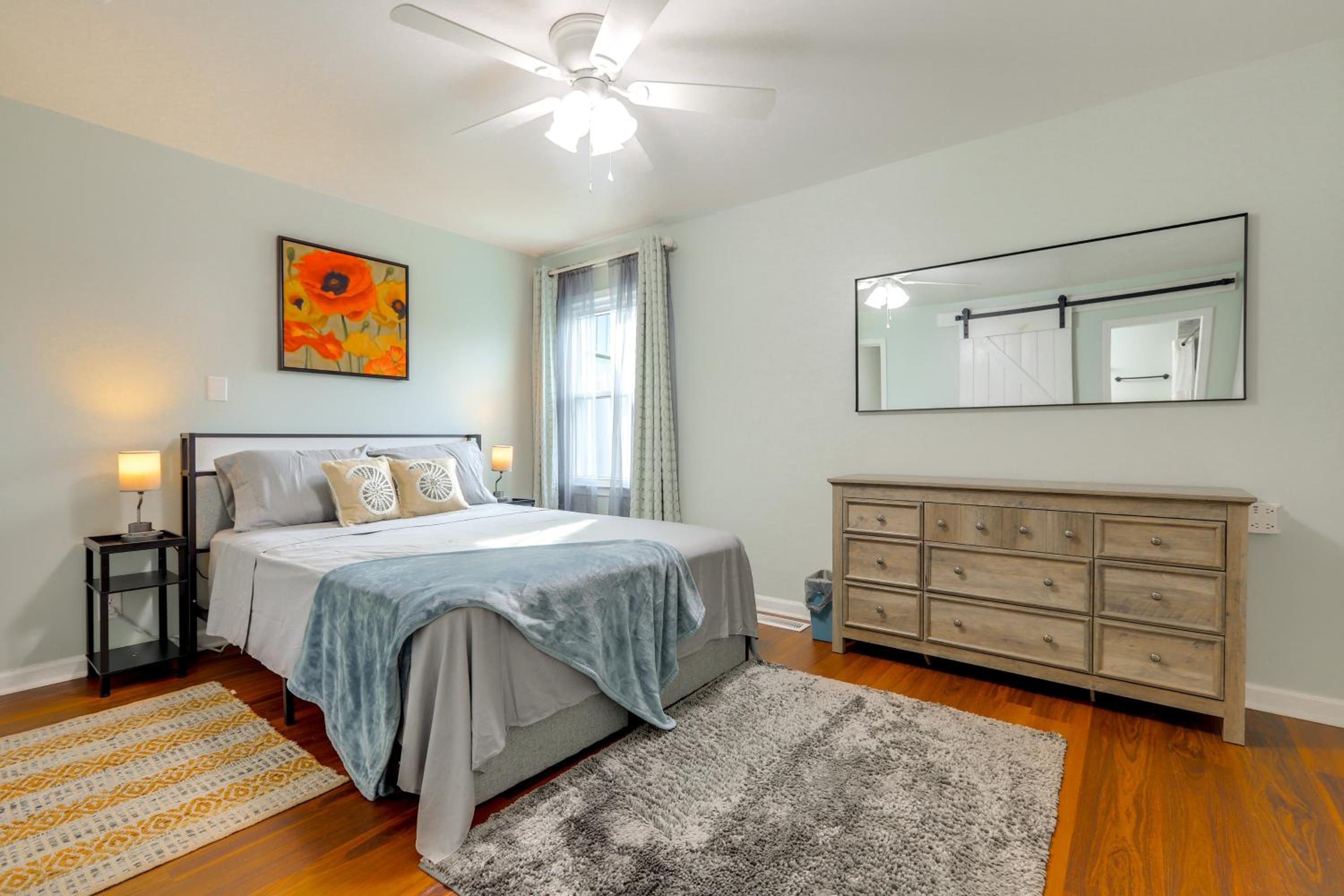 Lakefront Getaway with Dock and Views in Macon!