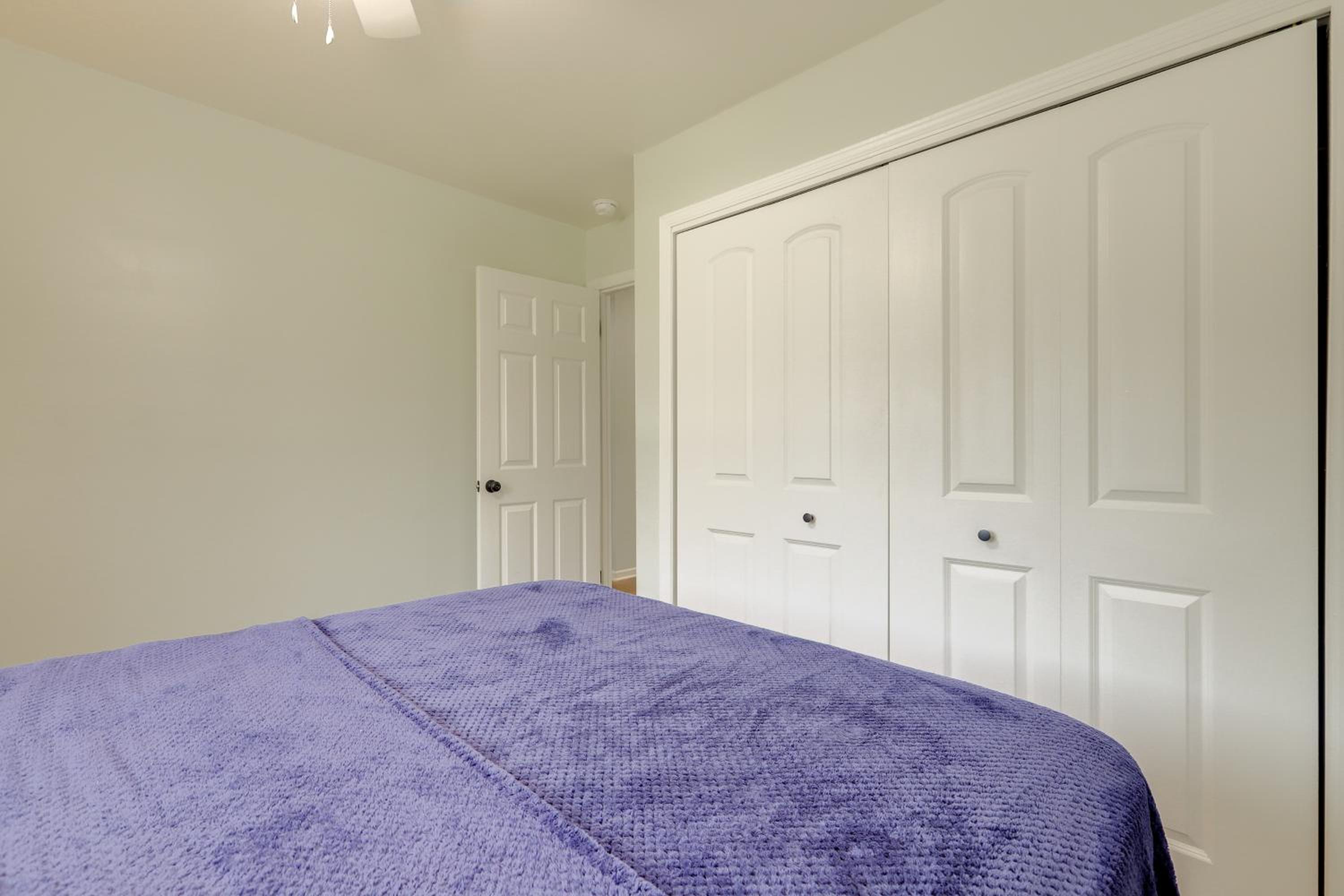 Lakefront Getaway with Dock and Views in Macon!