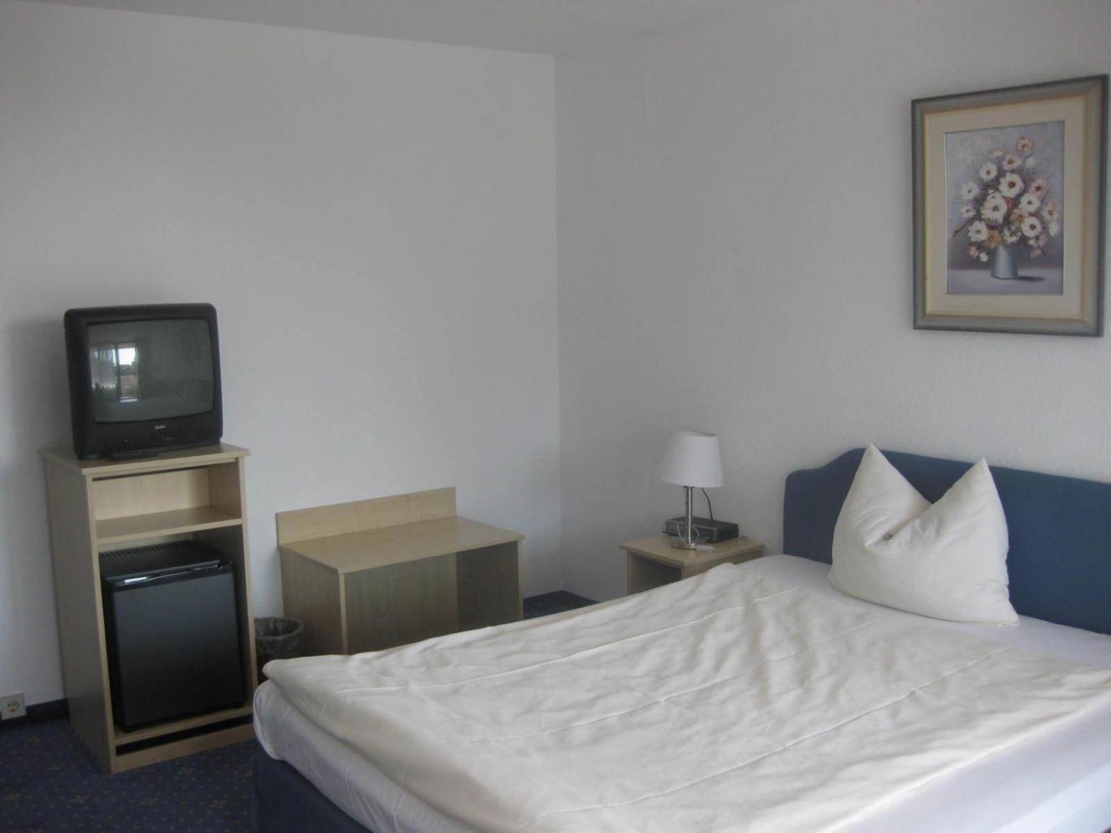 Sindelfingen Vacations - HAK Hotel am Klostersee - Property Image 8
