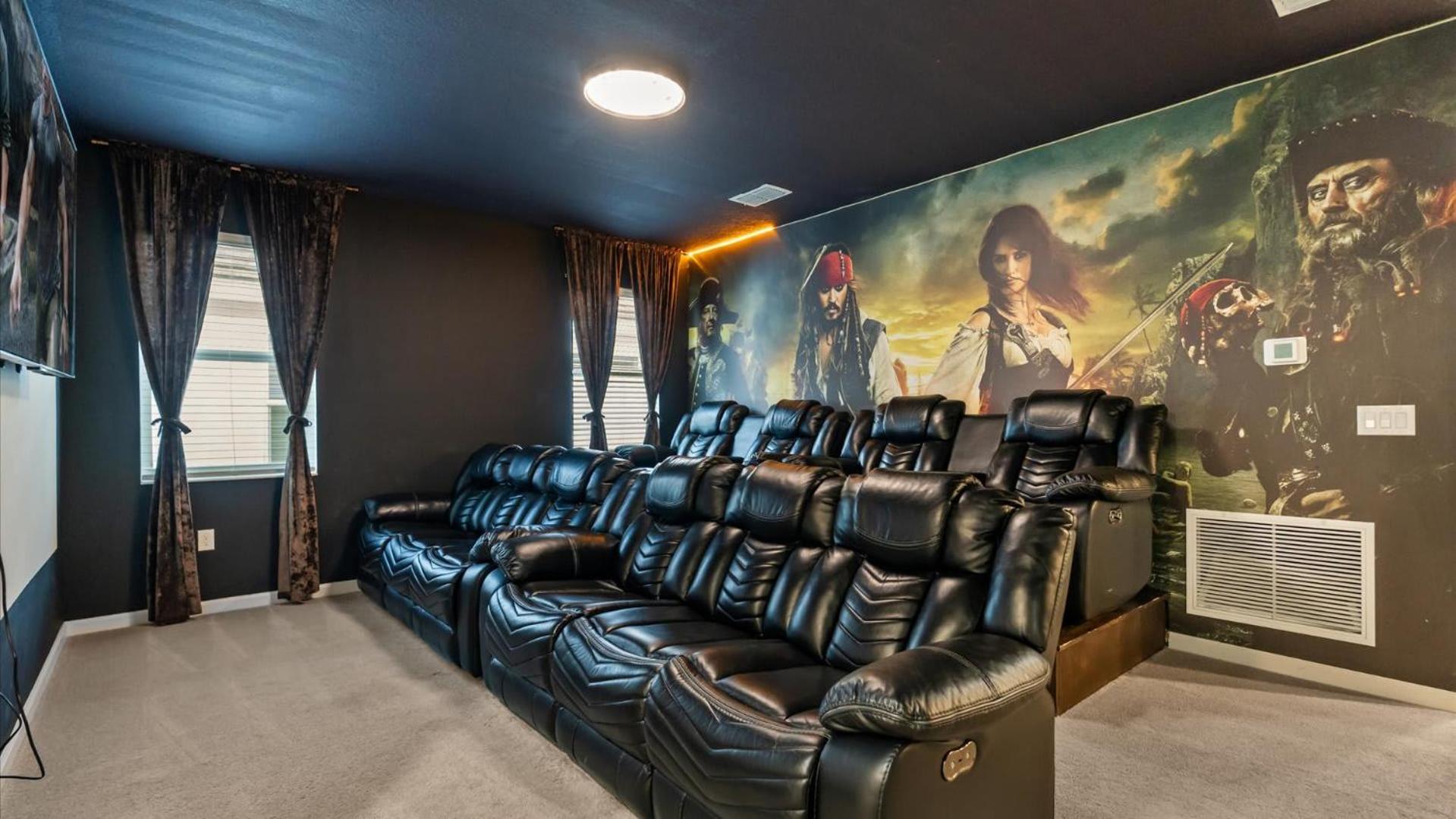 Upstay Bella Vida Retreat w Pool Cinema and Games