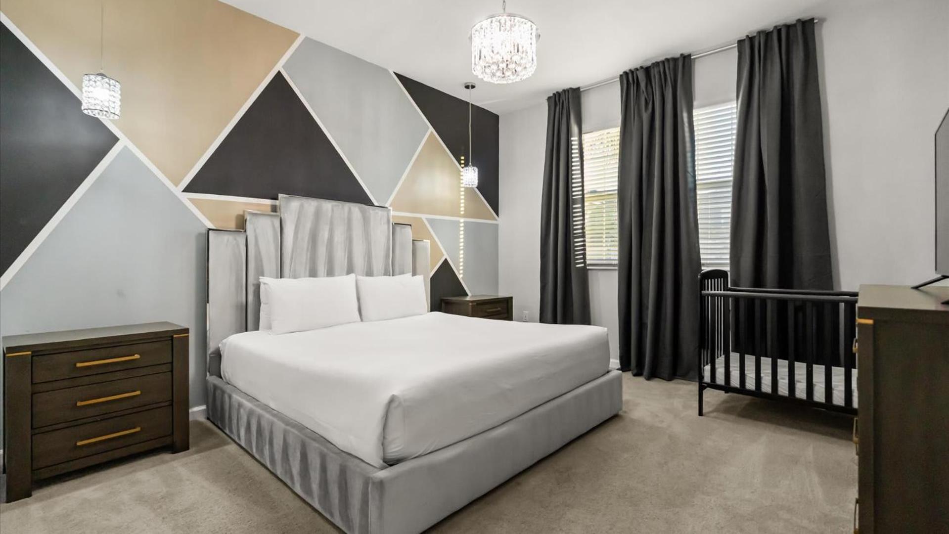Upstay Bella Vida Retreat w Pool Cinema and Games