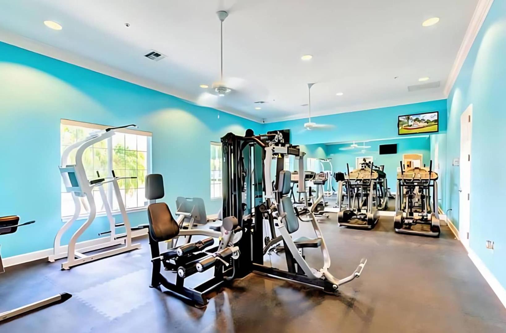 Upstay Bella Vida Retreat w Pool Cinema and Games