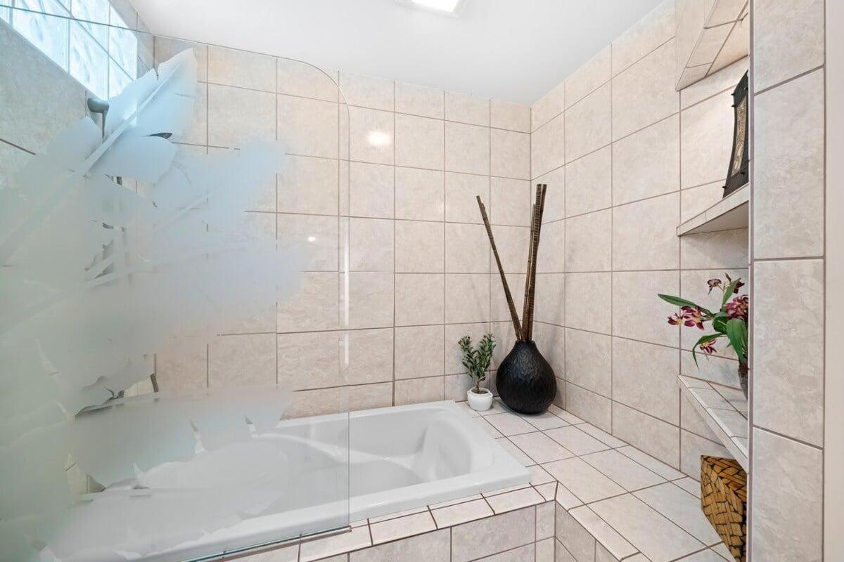 Kaanapali Plantation 10 · KPL 10 Panoramic Ocean Views 2BD near