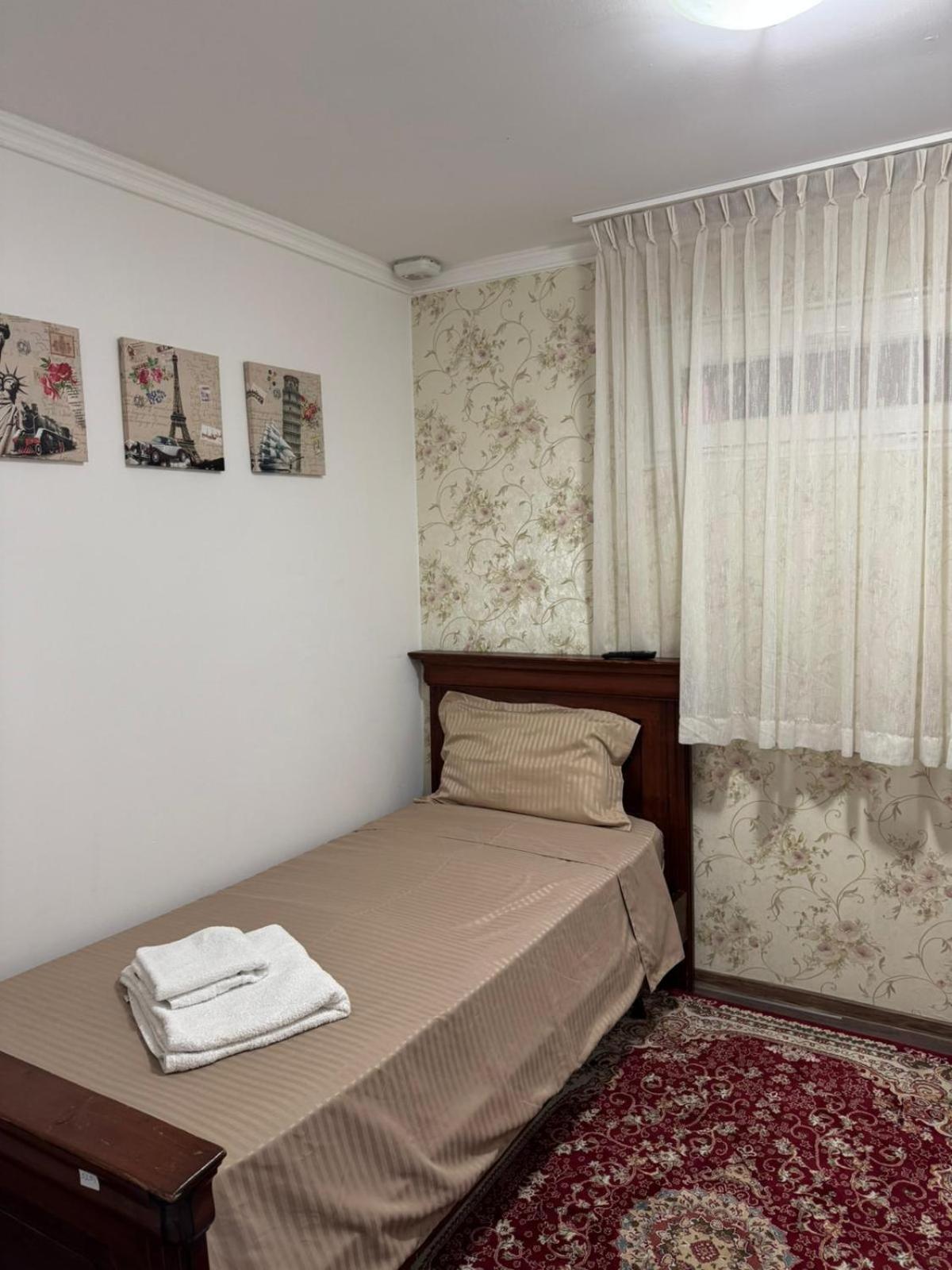 Casa Rosa by MANAGR