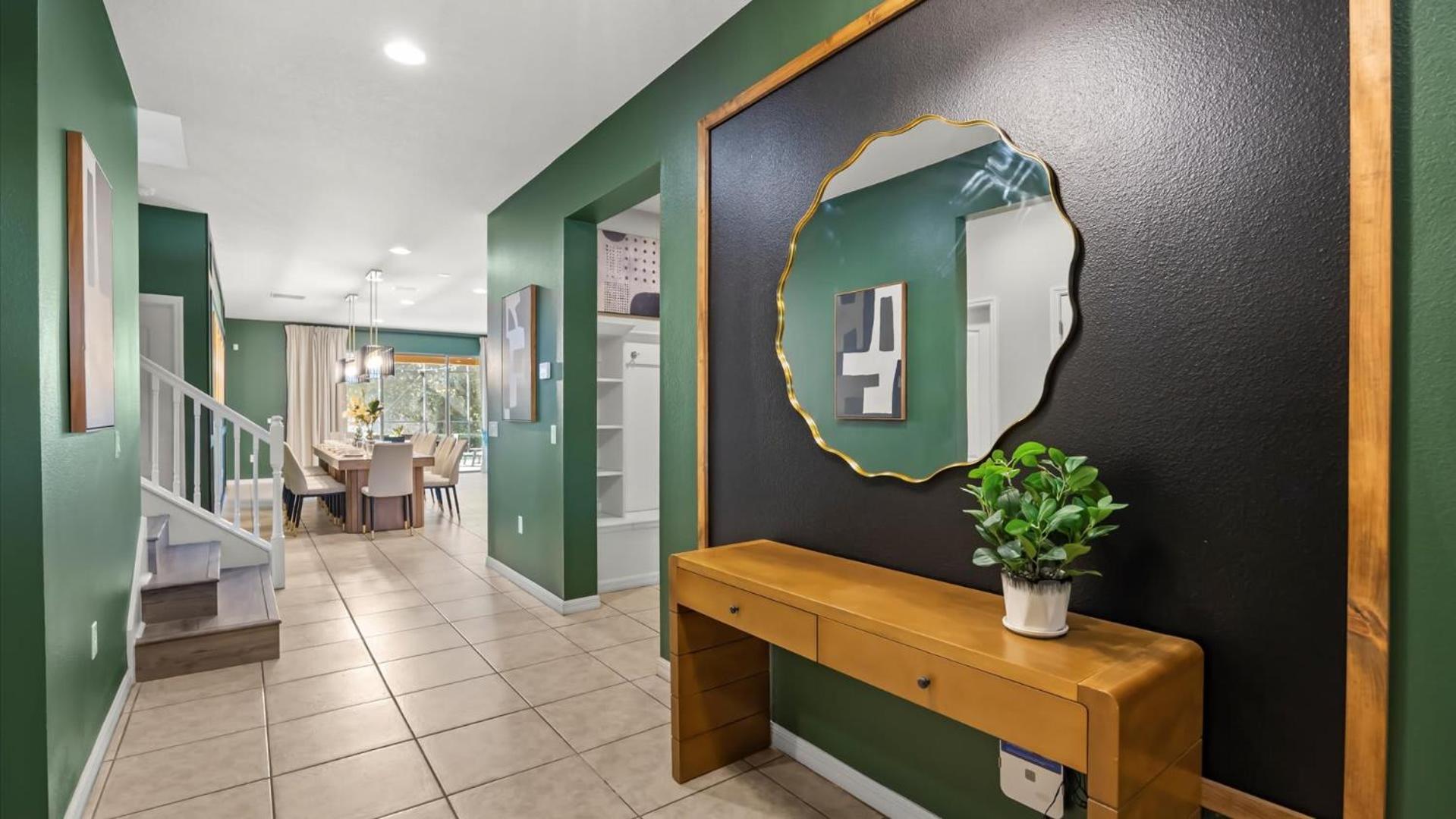 Upstay Epic Windsor Home w Pool Cinema & Games