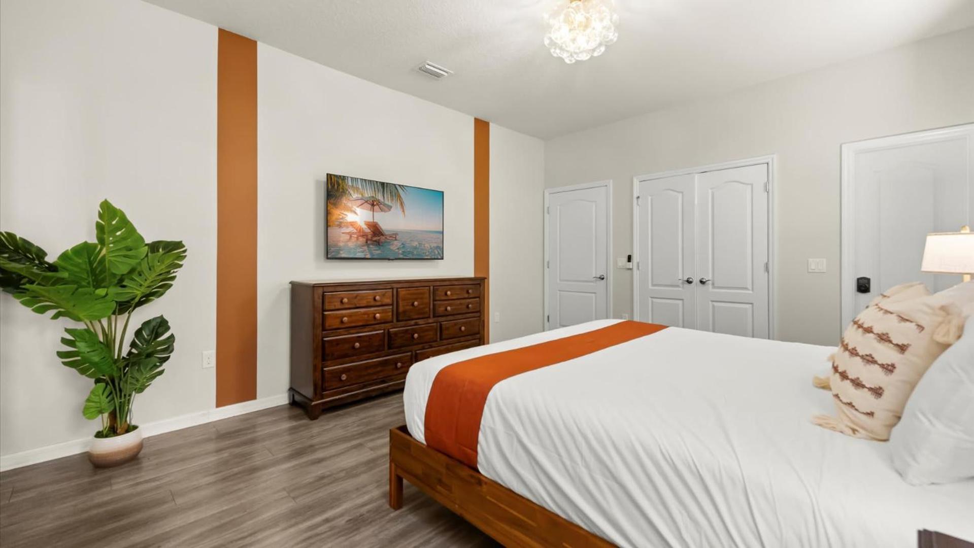 Upstay Epic Windsor Home w Pool Cinema & Games