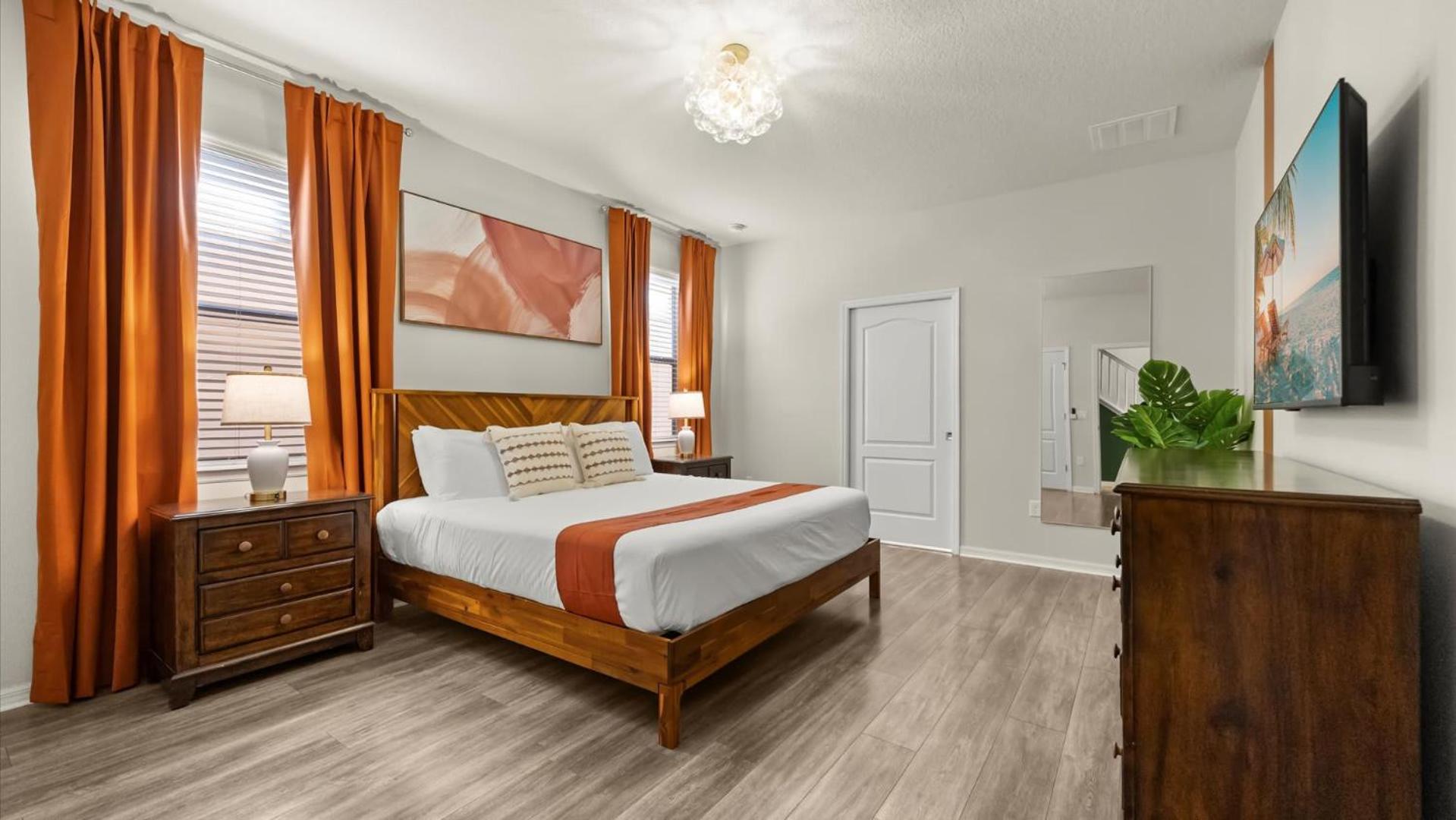 Upstay Epic Windsor Home w Pool Cinema & Games