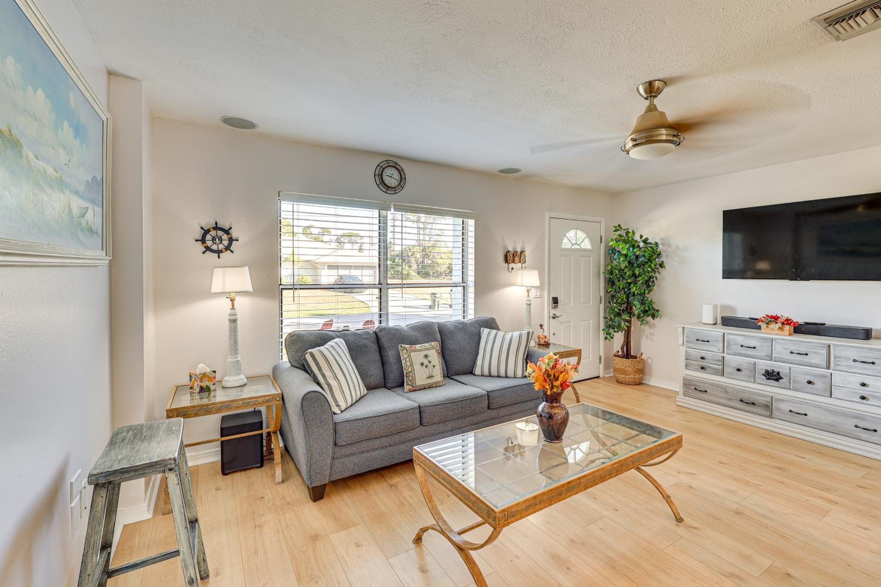 5 Mi to Golf and Trails North Port Retreat with Pool