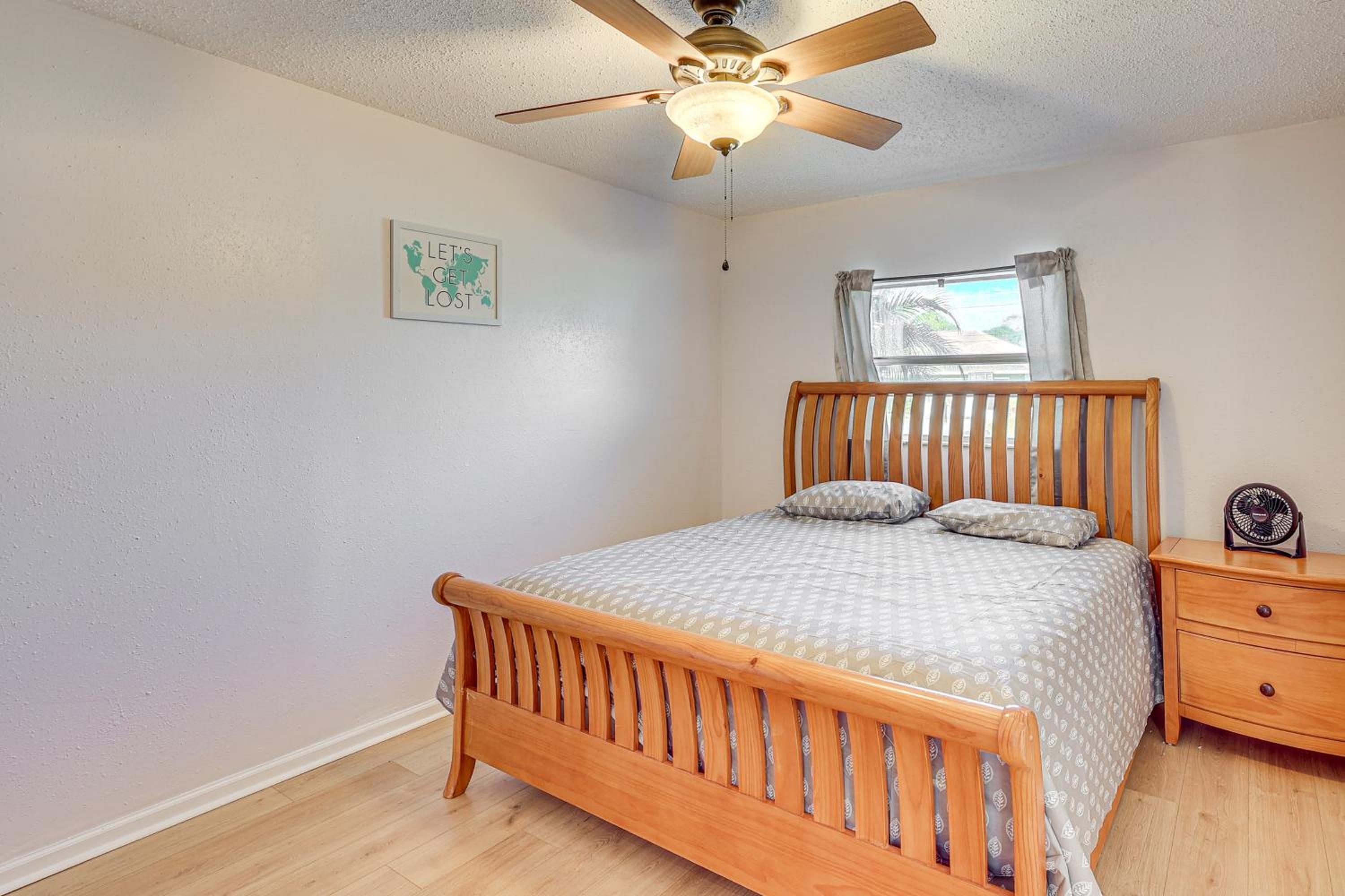 5 Mi to Golf and Trails North Port Retreat with Pool
