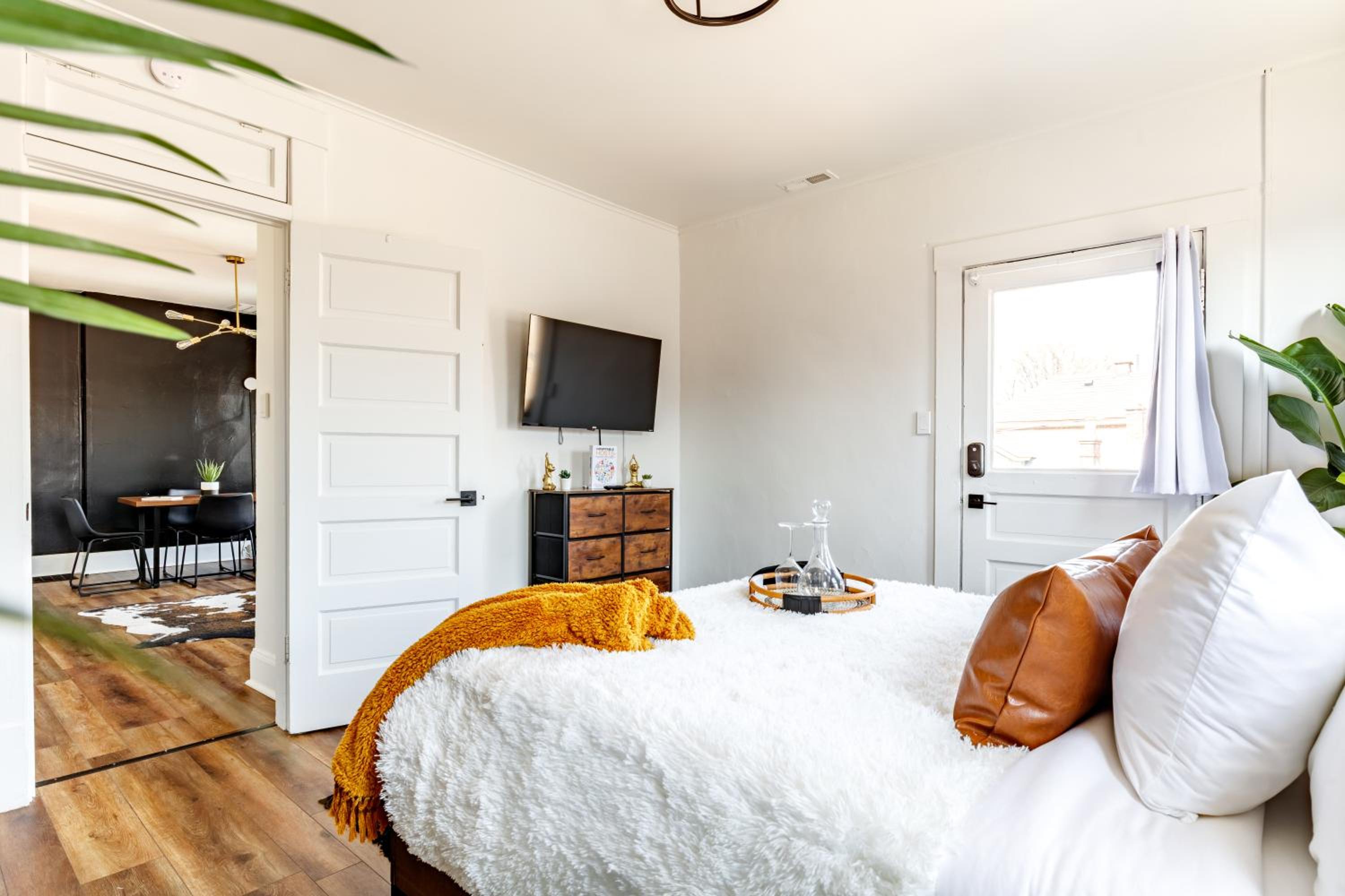 Jungle House Historic Lofts - Columbus Downtown Free Parking