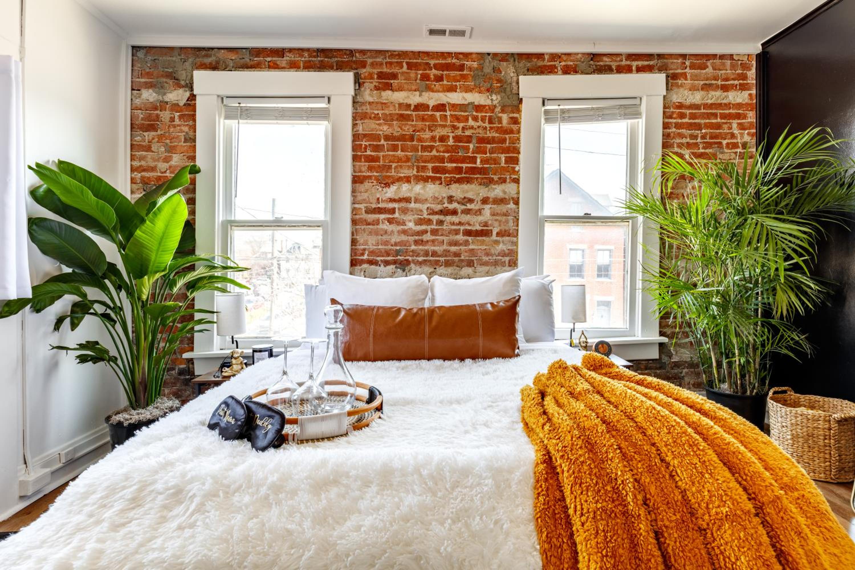 Jungle House Historic Lofts - Columbus Downtown Free Parking