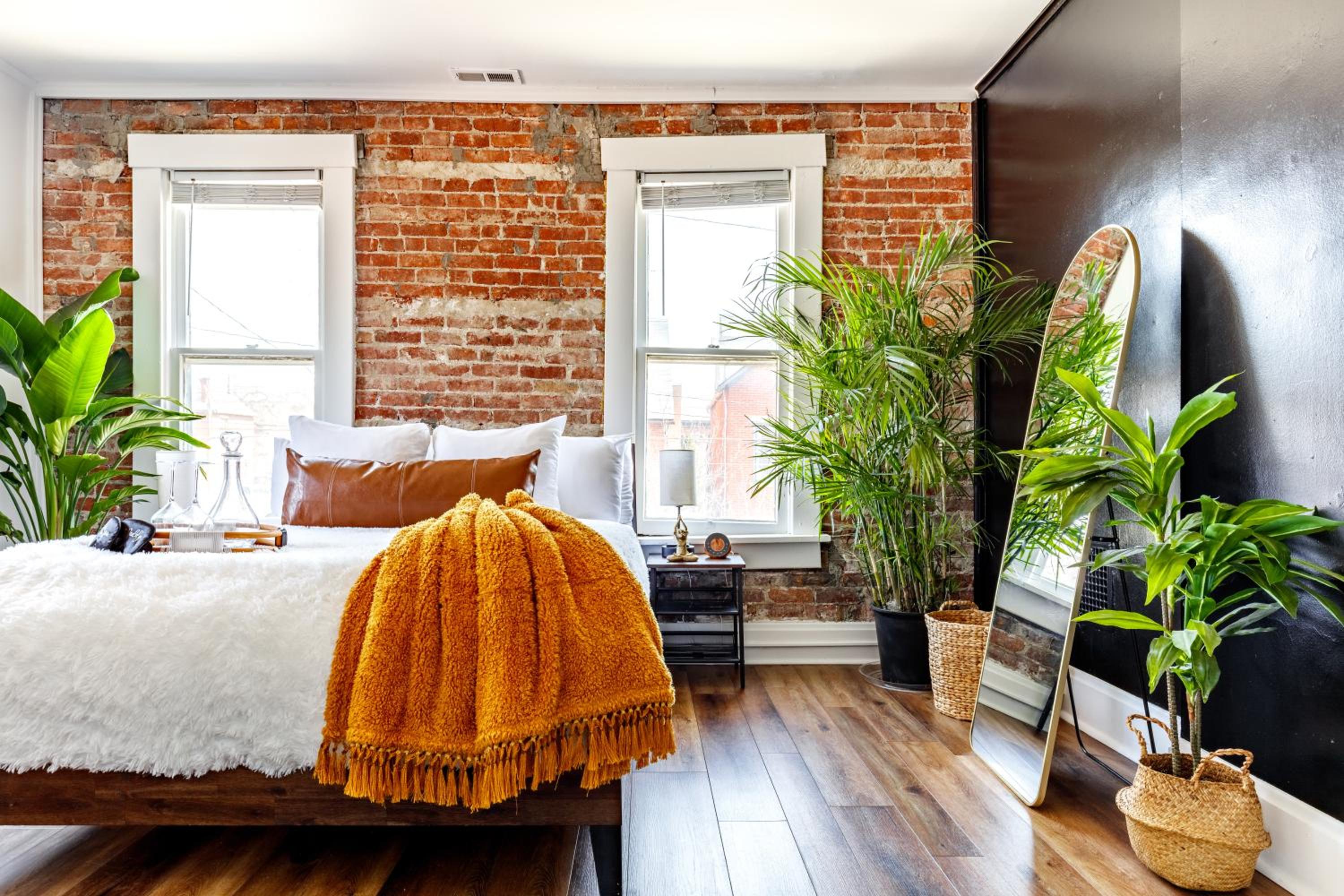 Jungle House Historic Lofts - Columbus Downtown Free Parking