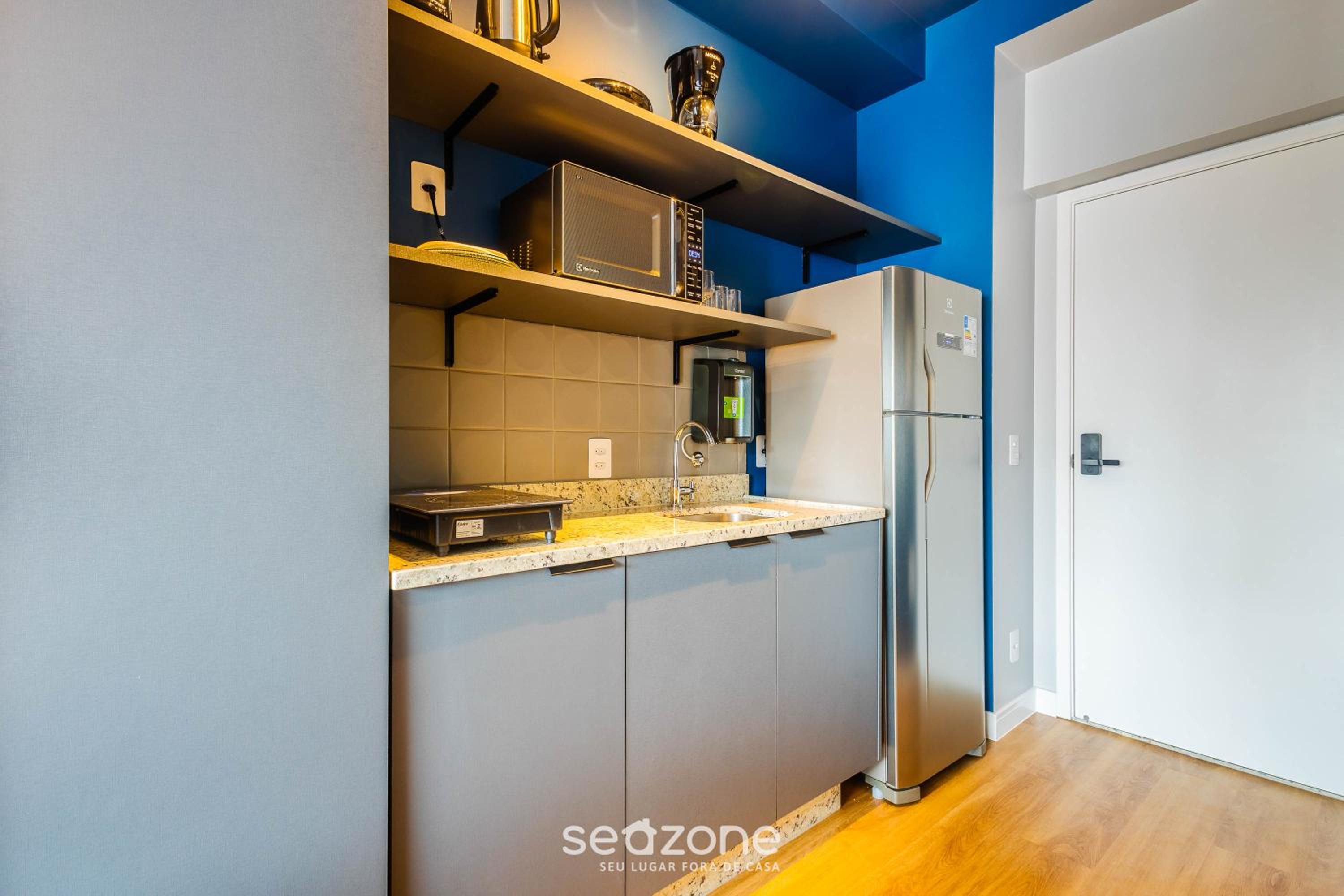 Modern and Fully Equipped Accommodations Near the Metro and Praça da República - DNRs