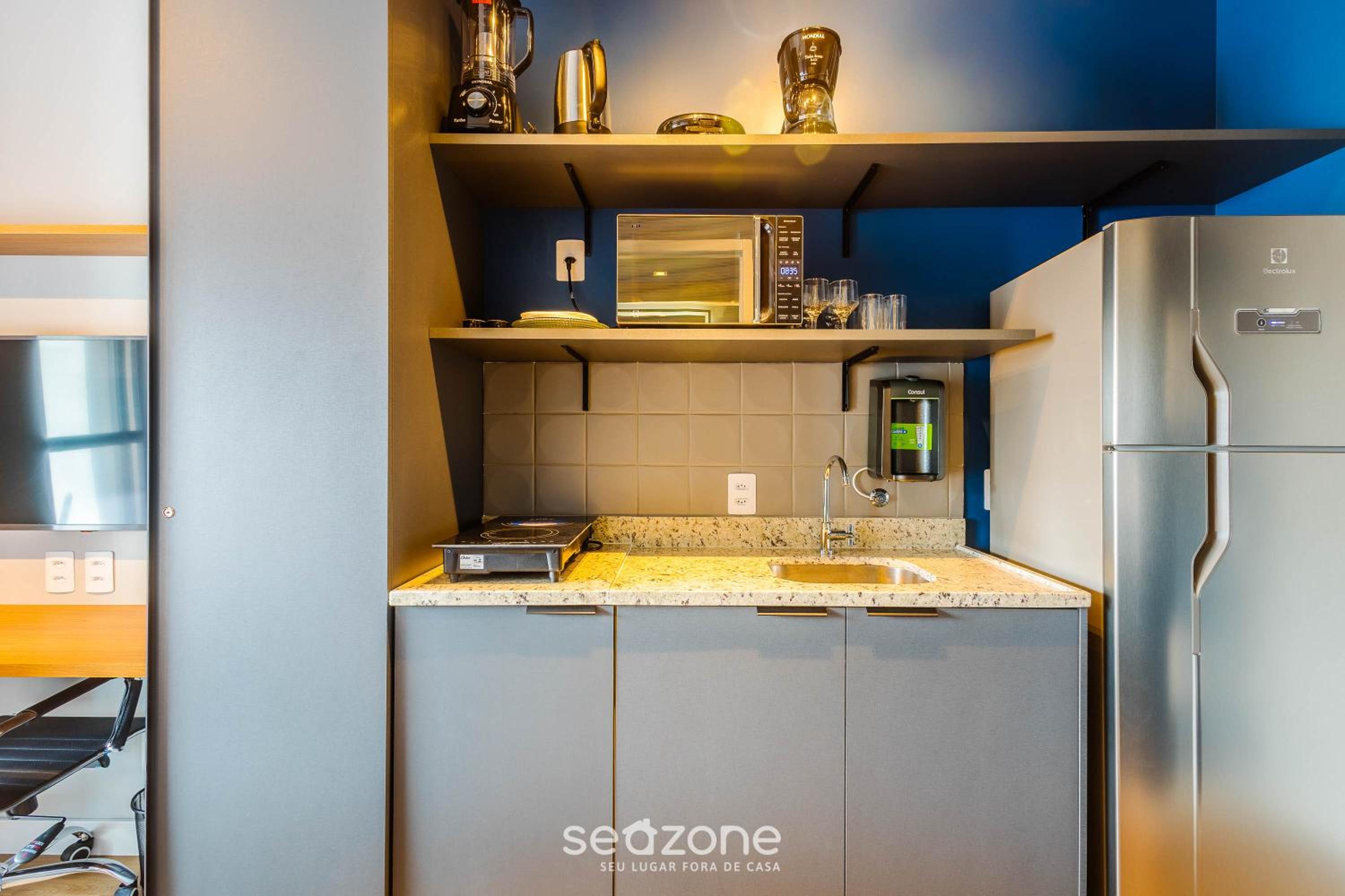 Modern and Fully Equipped Accommodations Near the Metro and Praça da República - DNRs