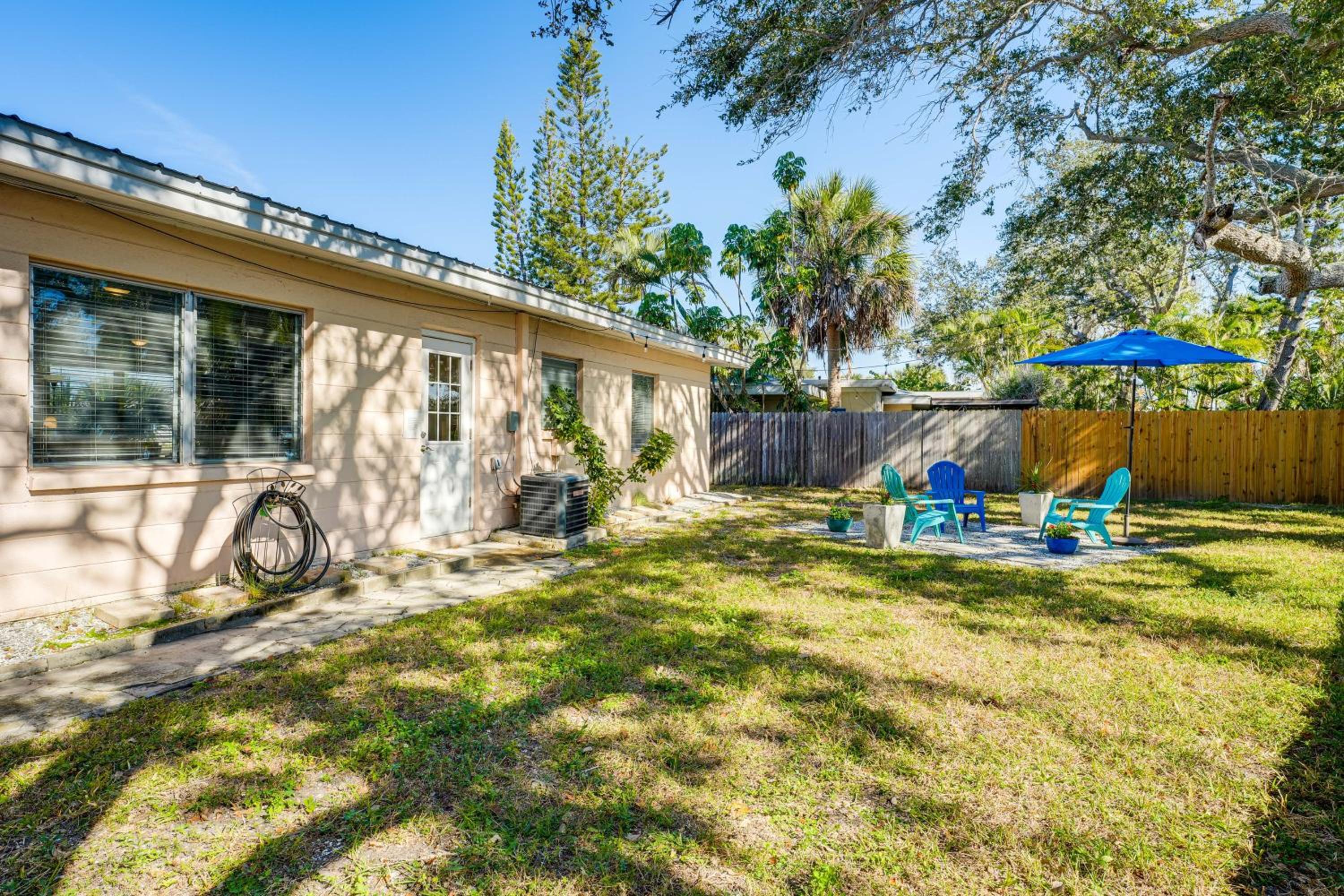 Walk to Sand and Sun! Breezy Indian Rocks Beach Home