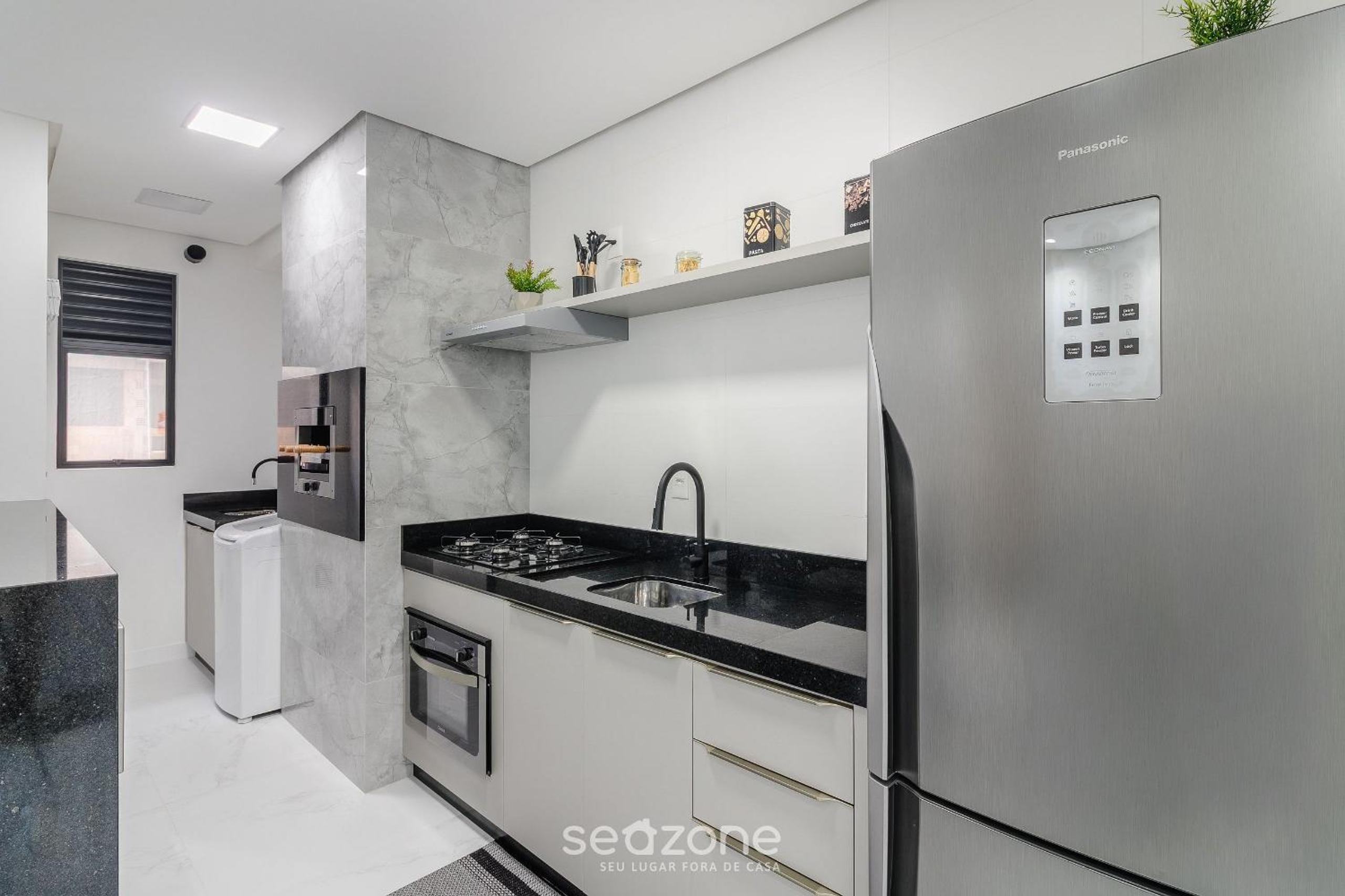 Complete stay 500m from the sea in Itapema - STWs