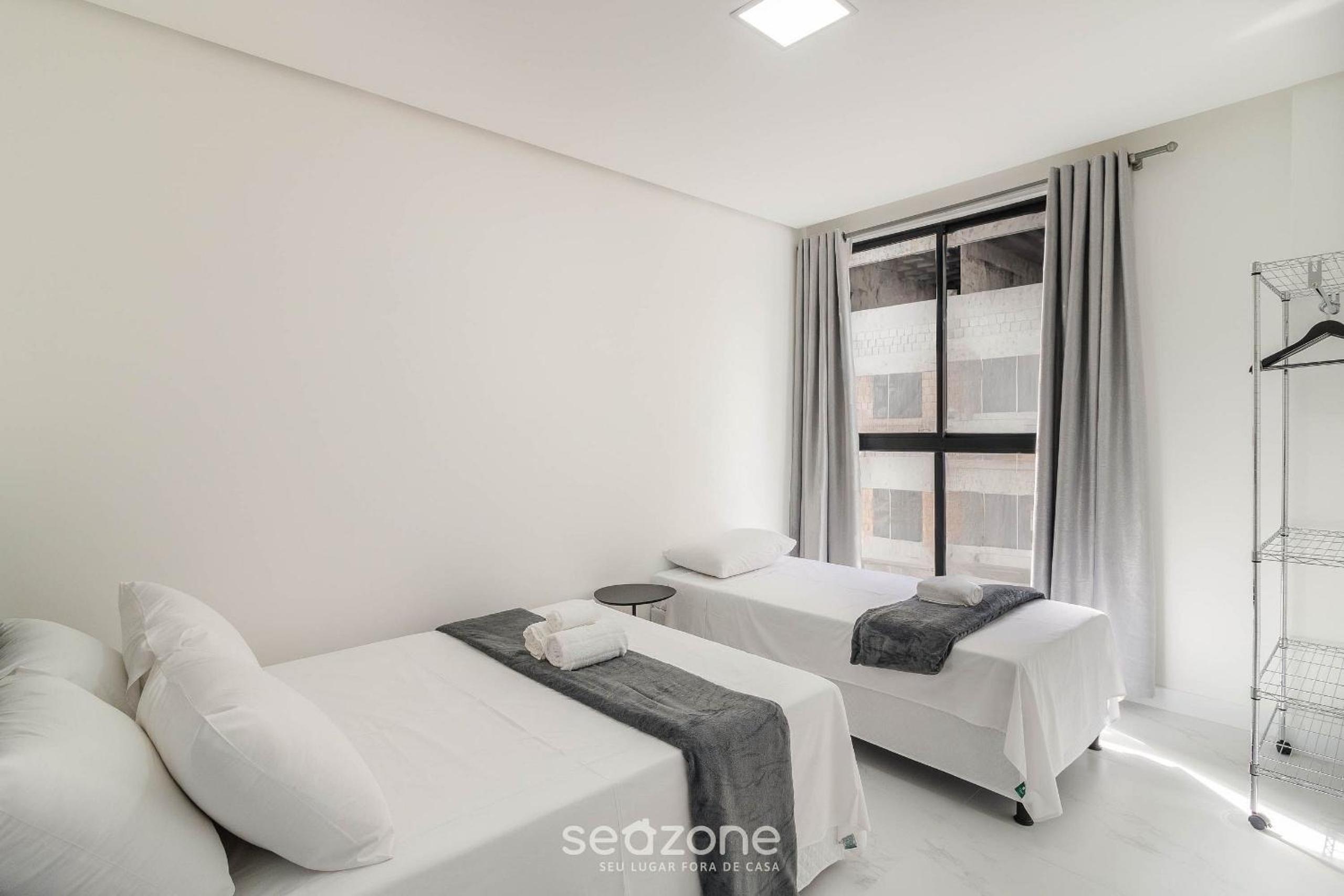 Complete stay 500m from the sea in Itapema - STWs