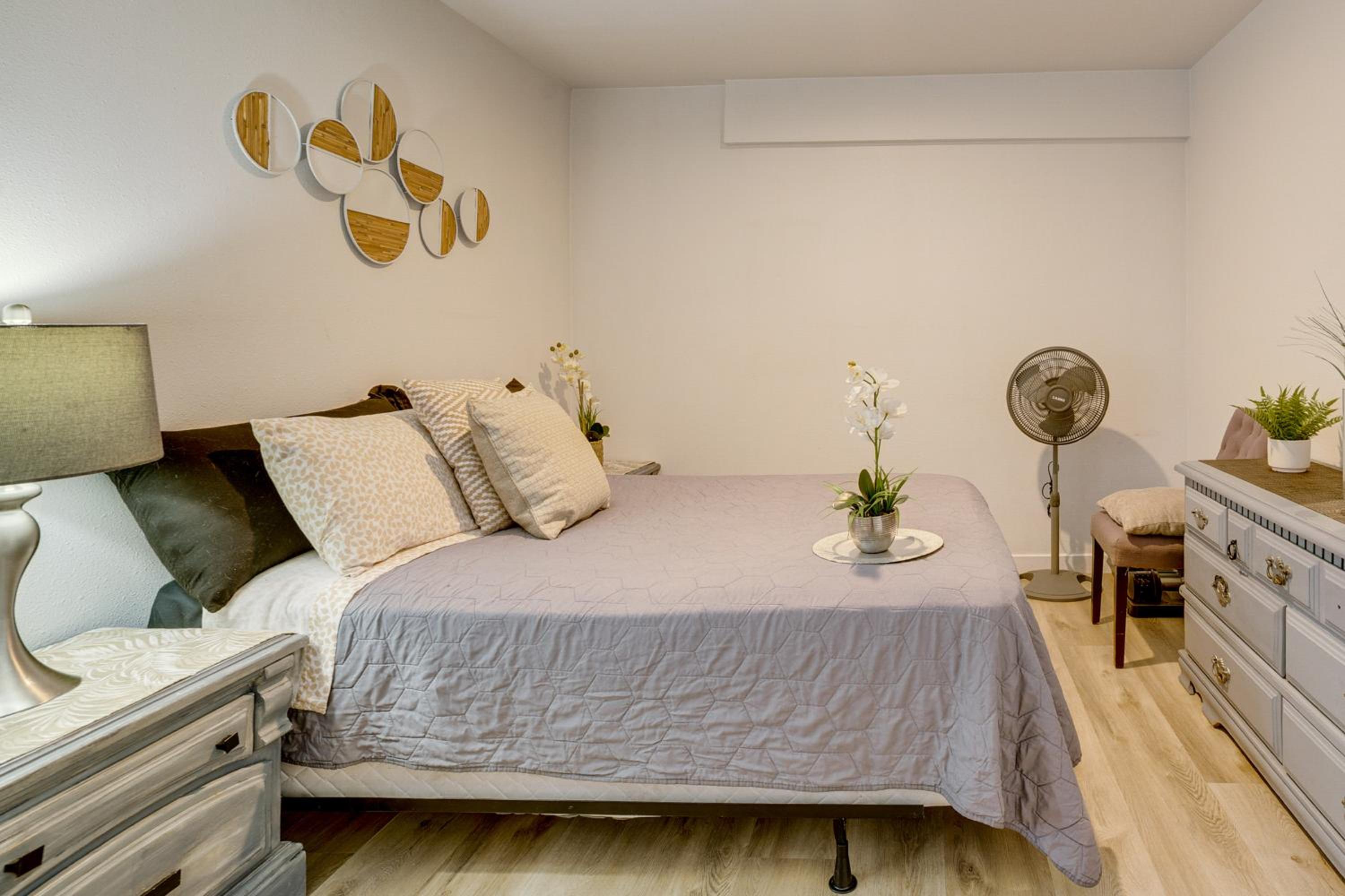10 Mi to Riverside! Apt Near RUHS Medical Center