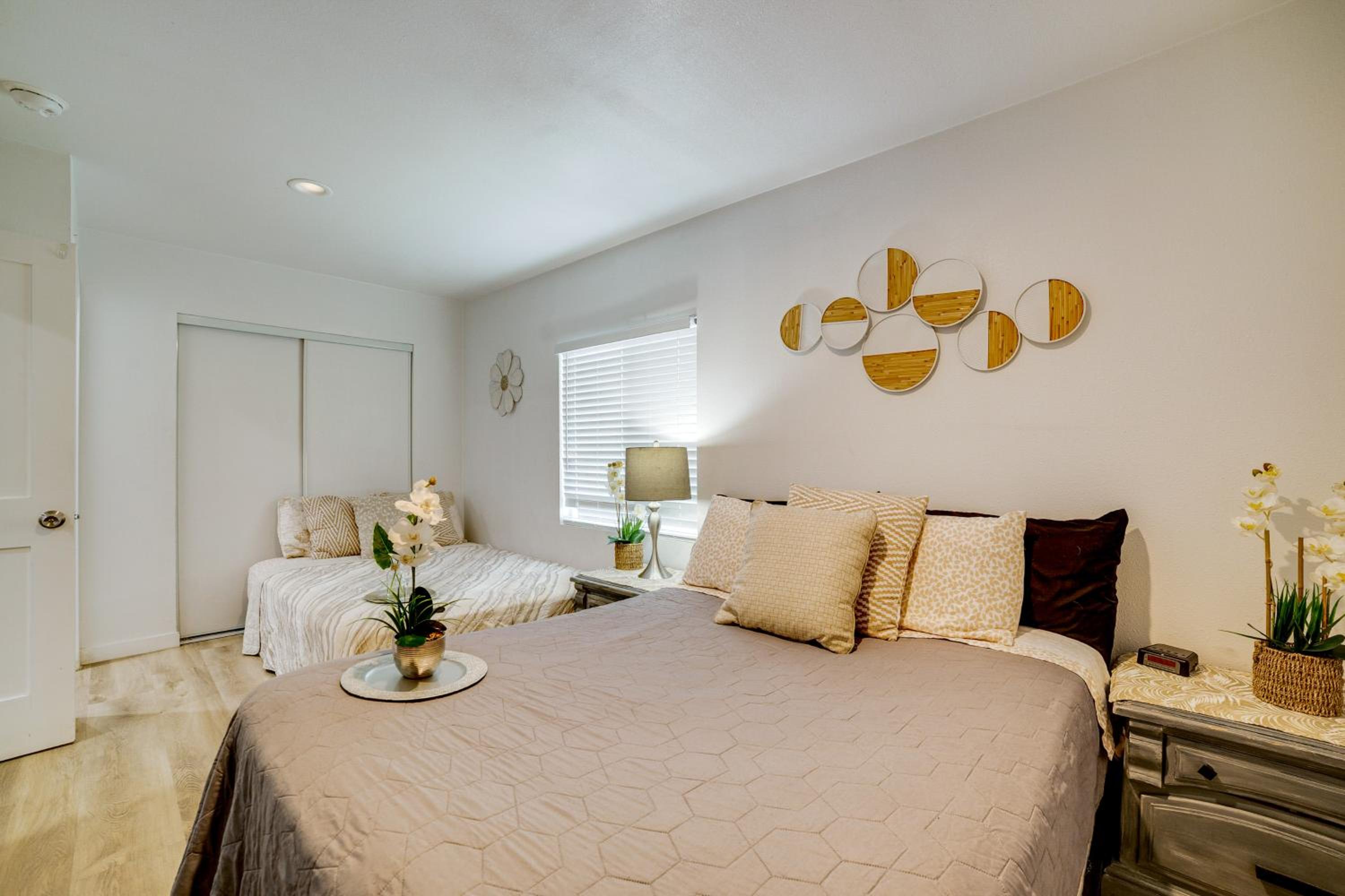 10 Mi to Riverside! Apt Near RUHS Medical Center