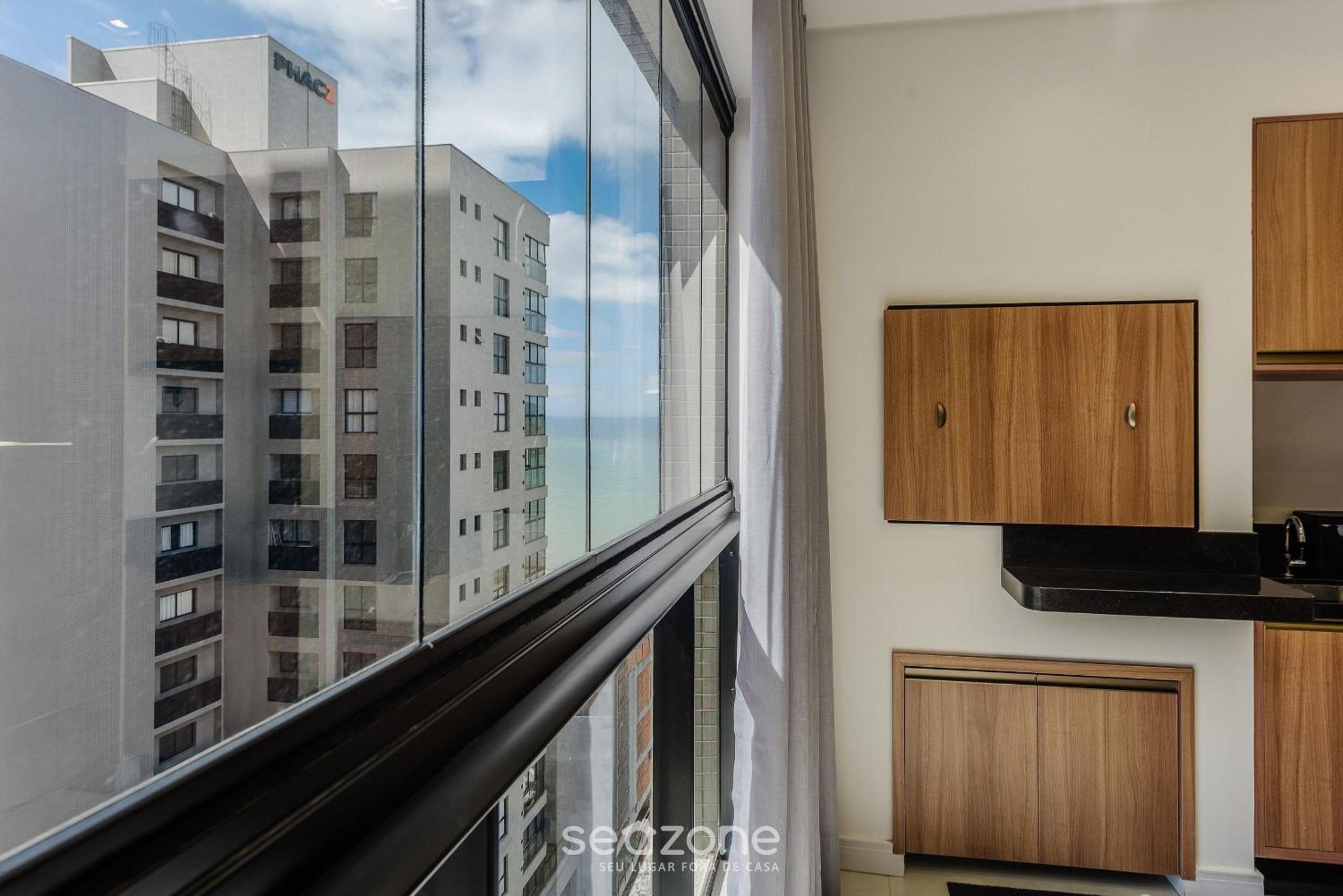 Apartments in a building 200 m from Perequê beach - RIHs