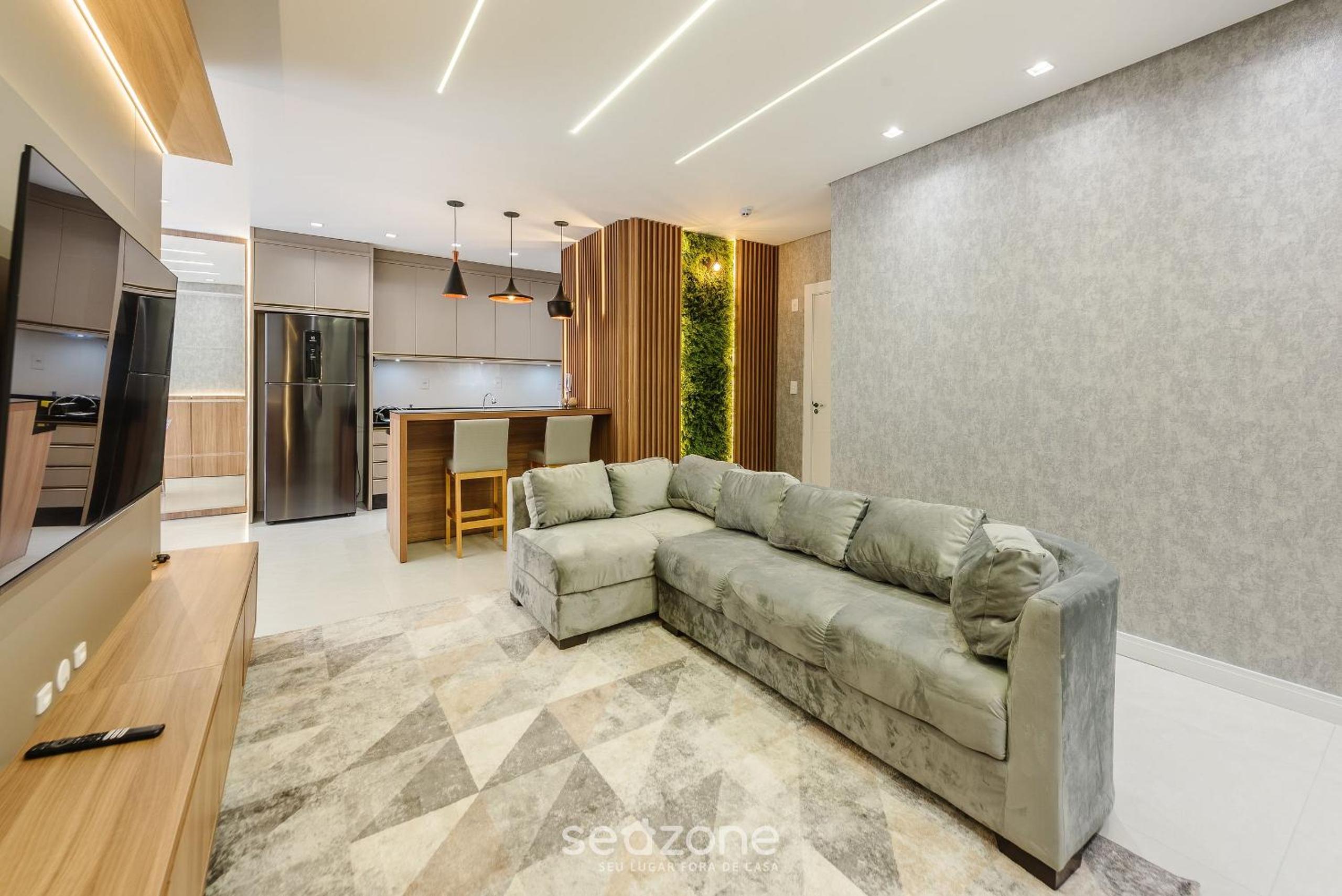 Apartments in a building 200 m from Perequê beach - RIHs