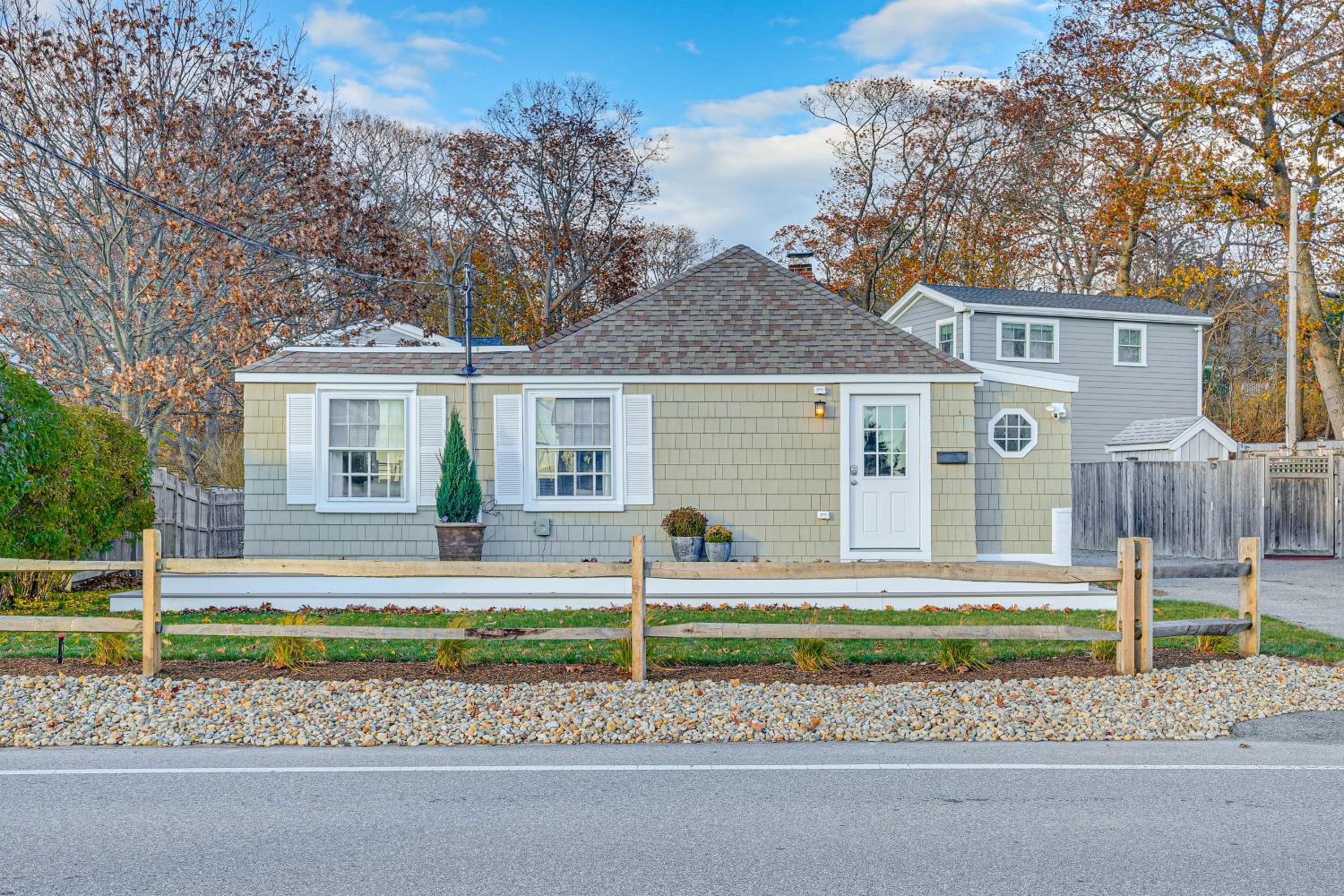 Escape to Cape Ann | Steps to Beach and Pier!