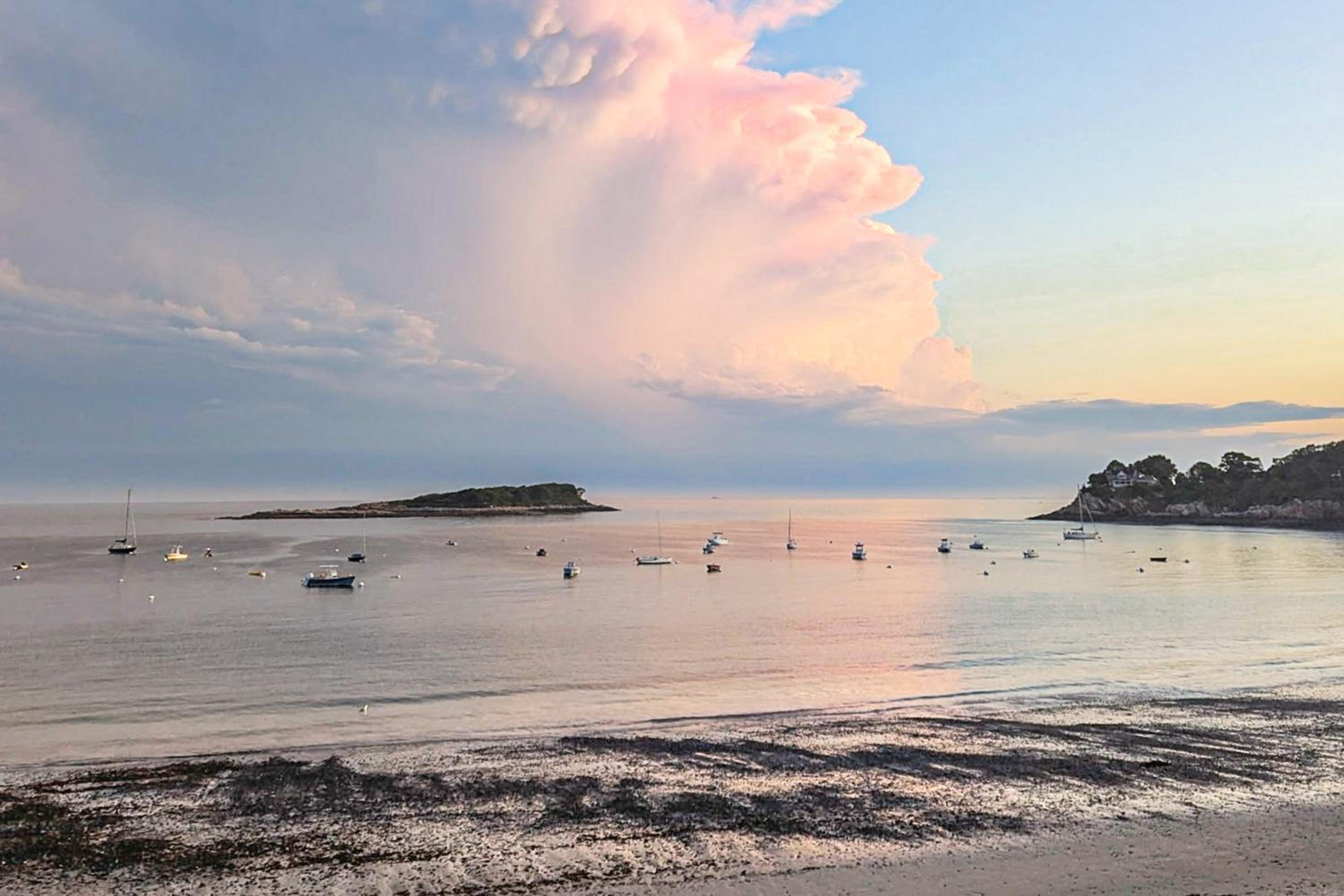 Escape to Cape Ann | Steps to Beach and Pier!