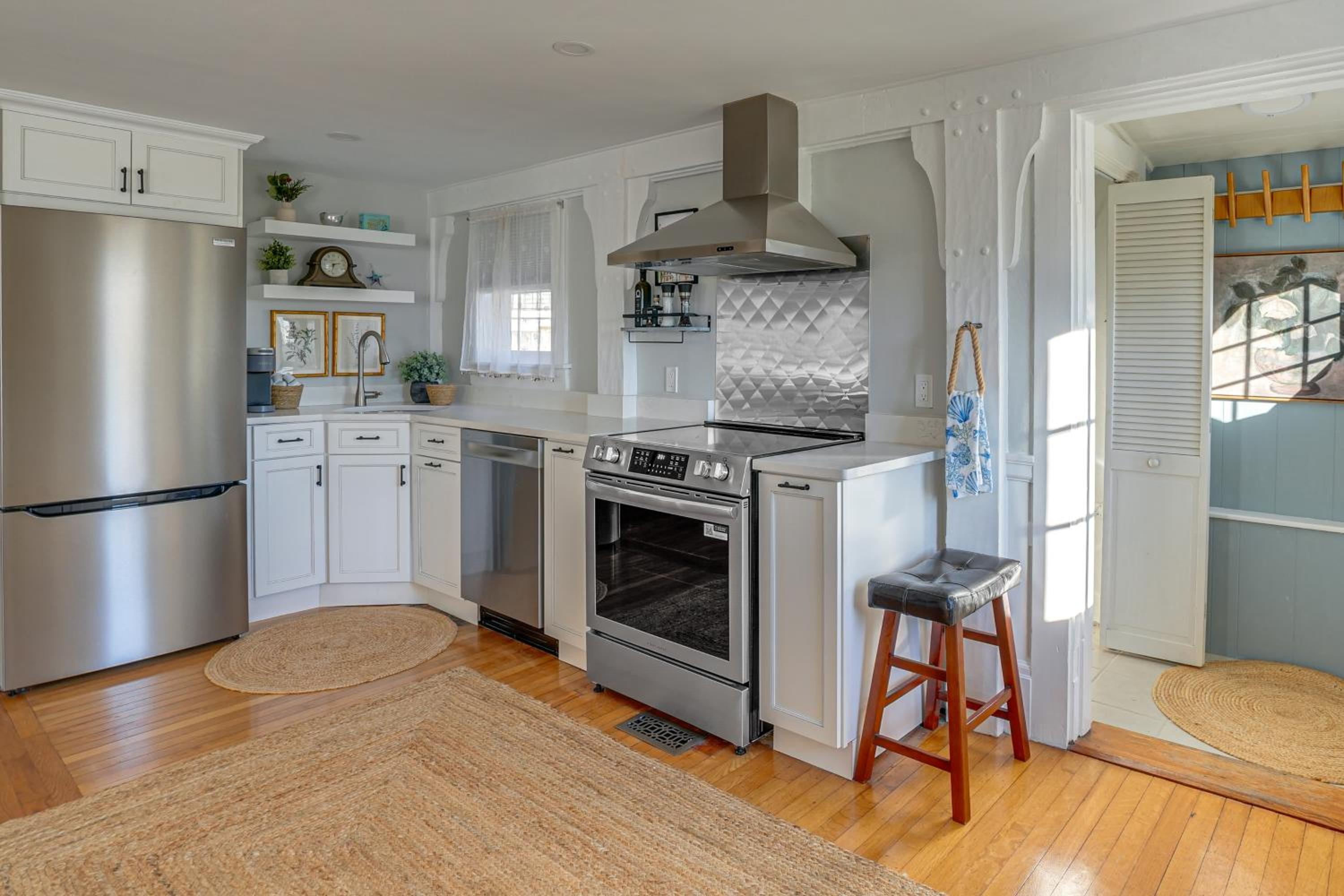 Escape to Cape Ann | Steps to Beach and Pier!