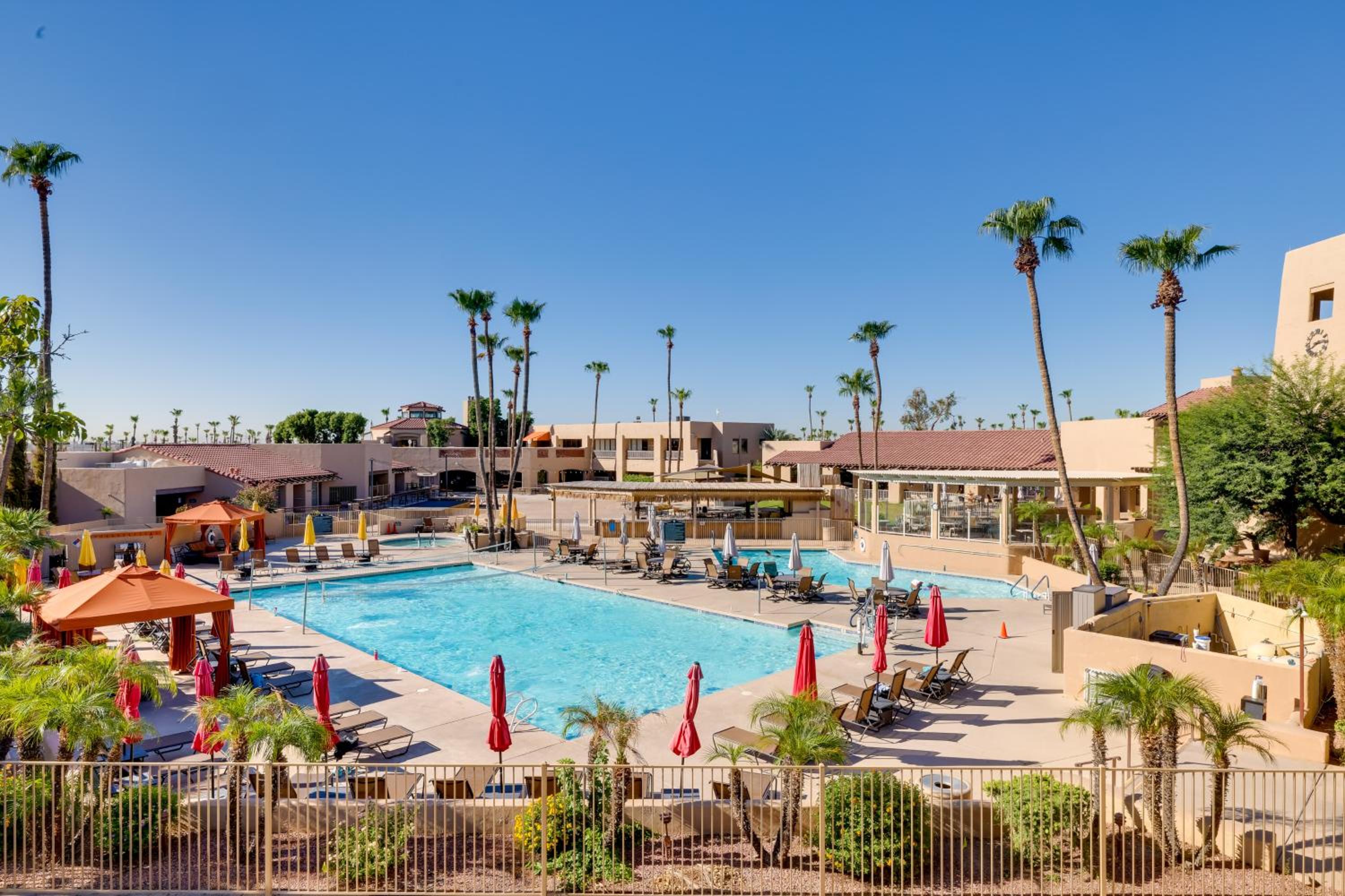 5 Mi to Surprise Stadium Arizona Snowbird Getaway