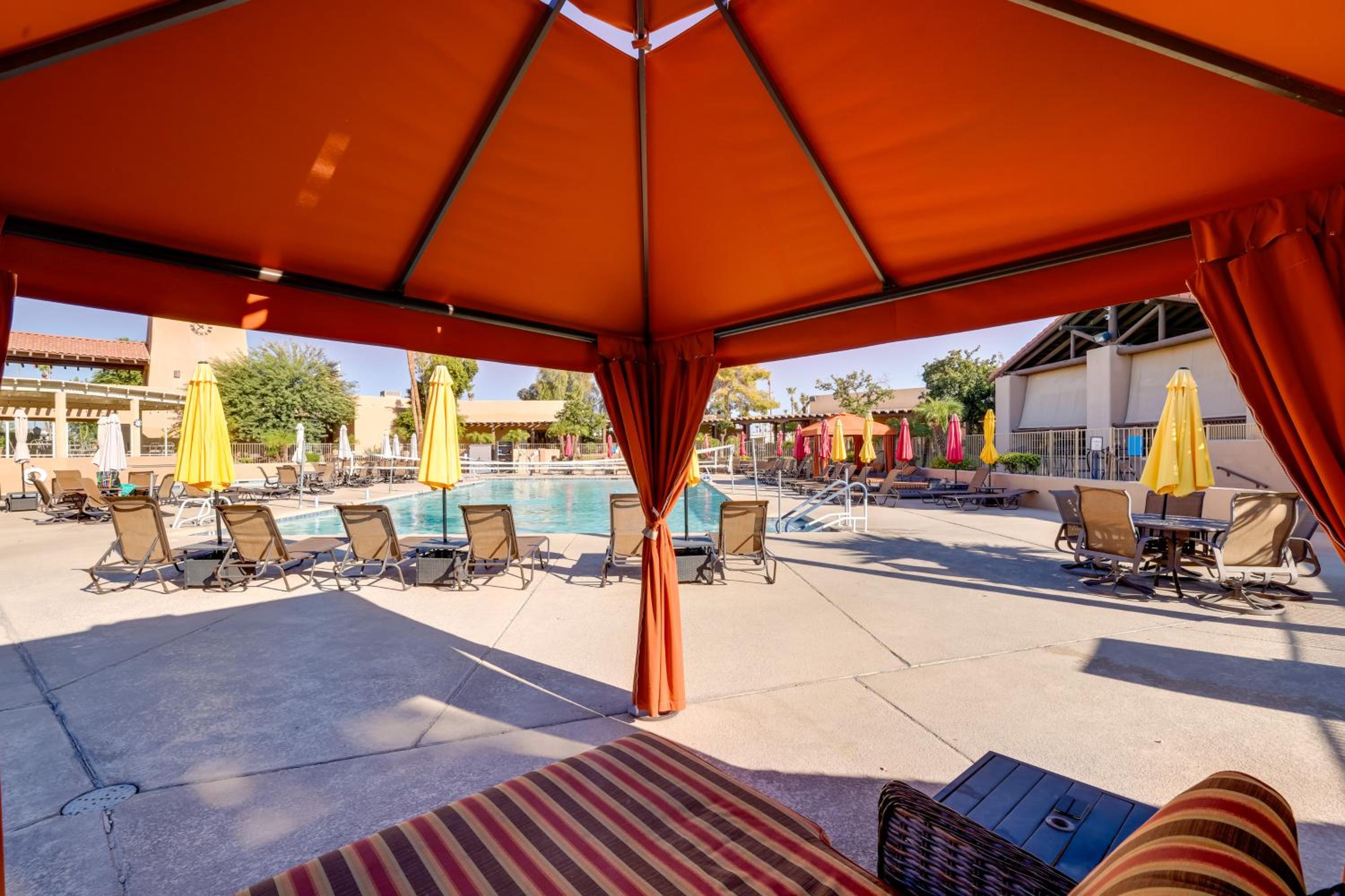 5 Mi to Surprise Stadium Arizona Snowbird Getaway
