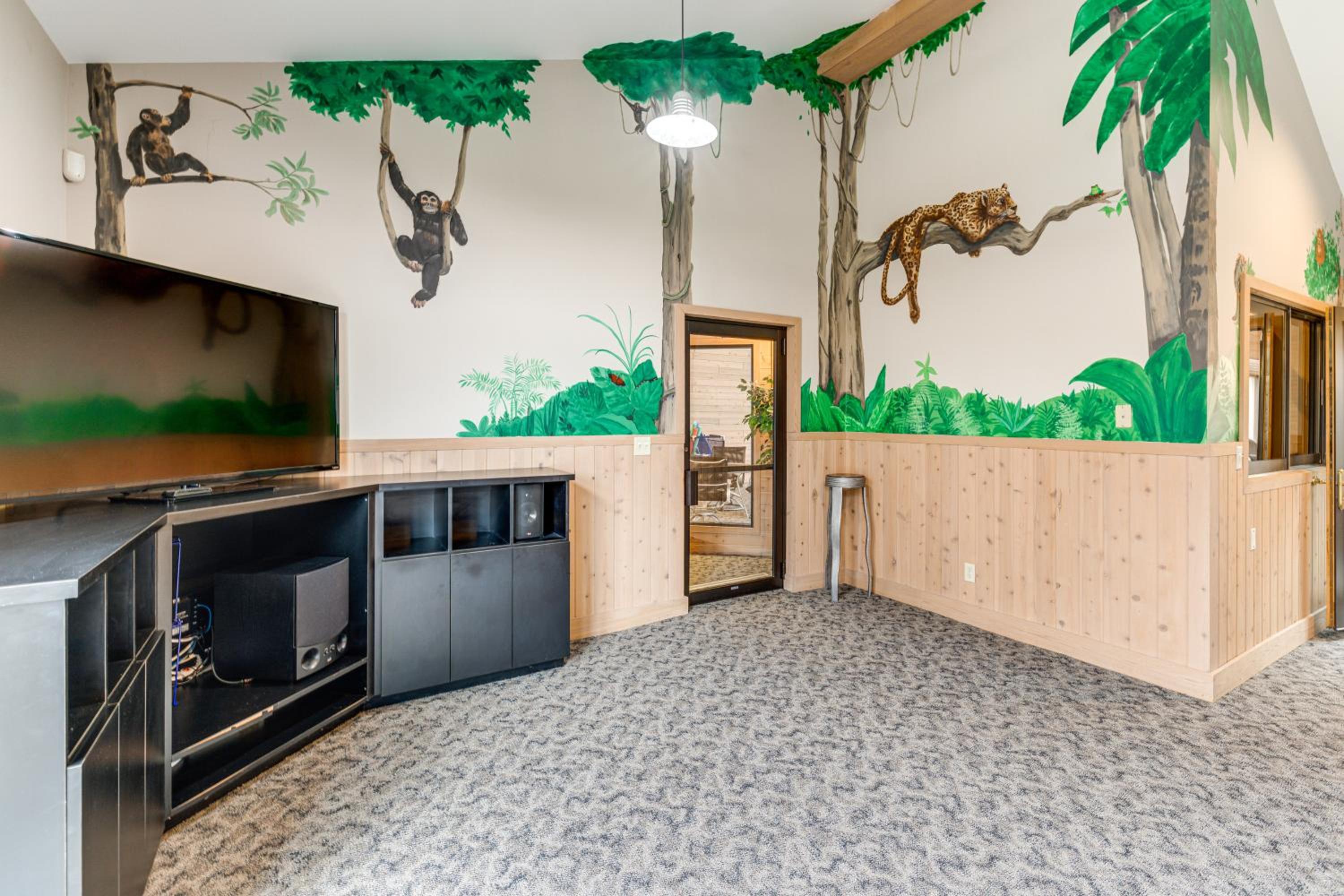 Luxe Long Lake Estate! Courts, Pool and Game Room