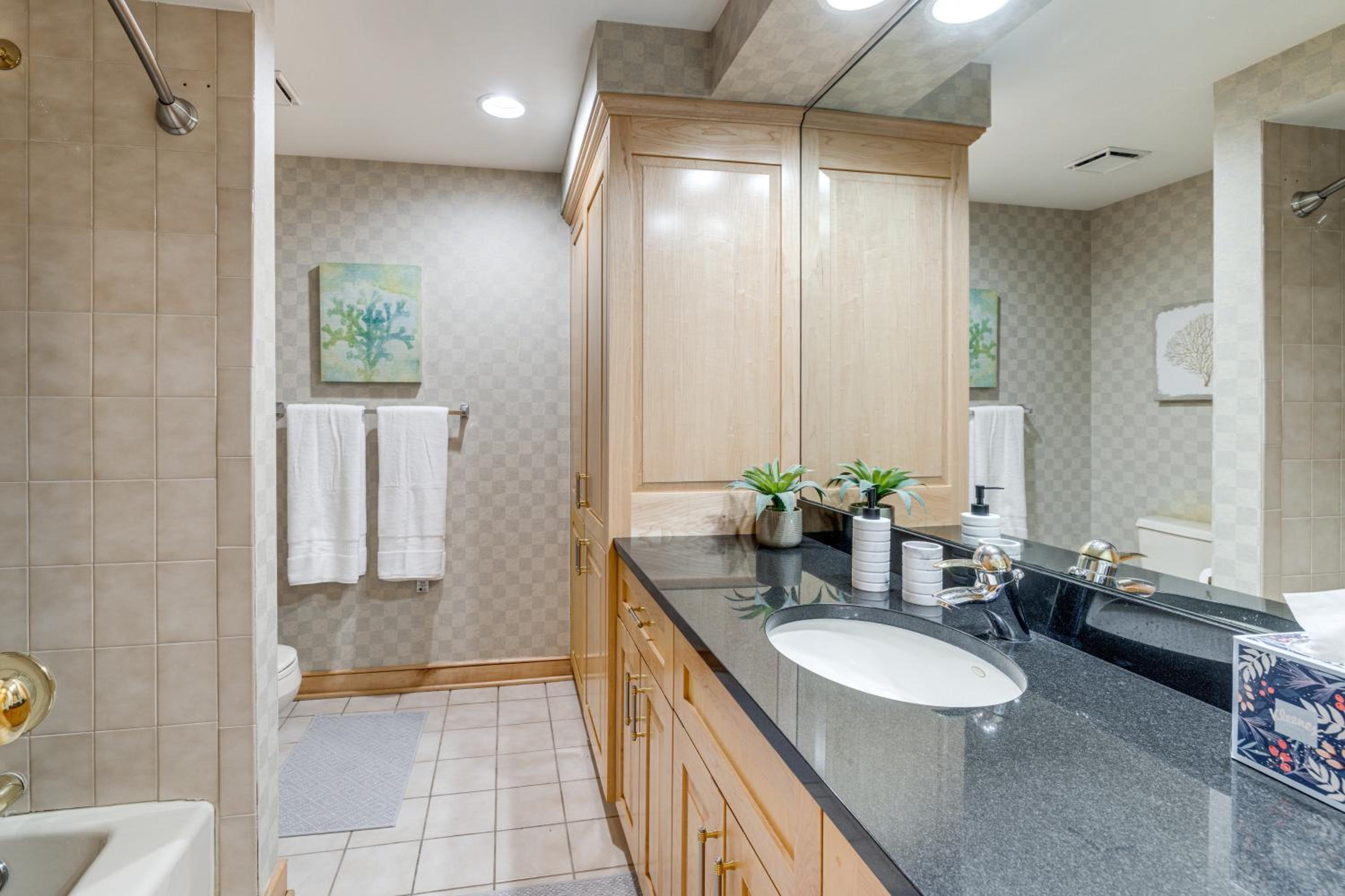 Luxe Long Lake Estate! Courts, Pool and Game Room