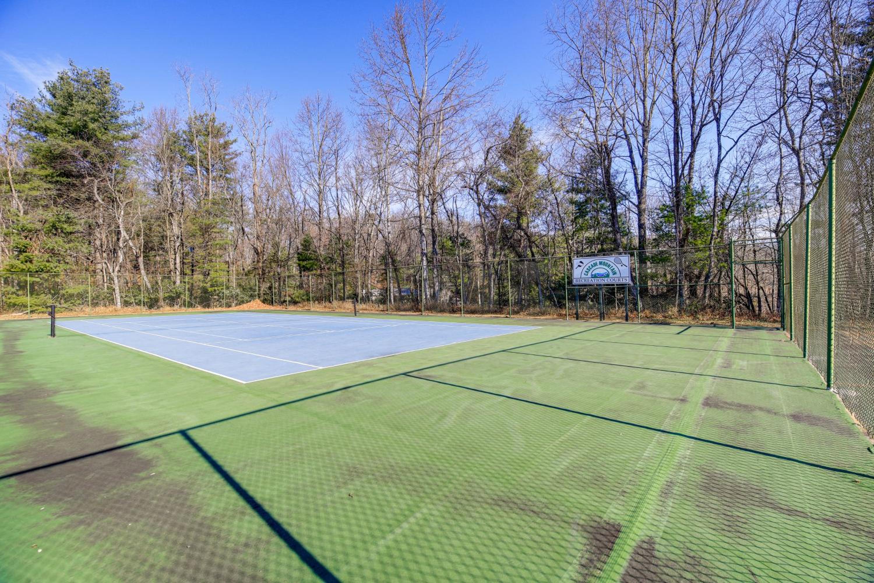 Stay By the Blue Ridge Parkway! Cozy Mtn Condo