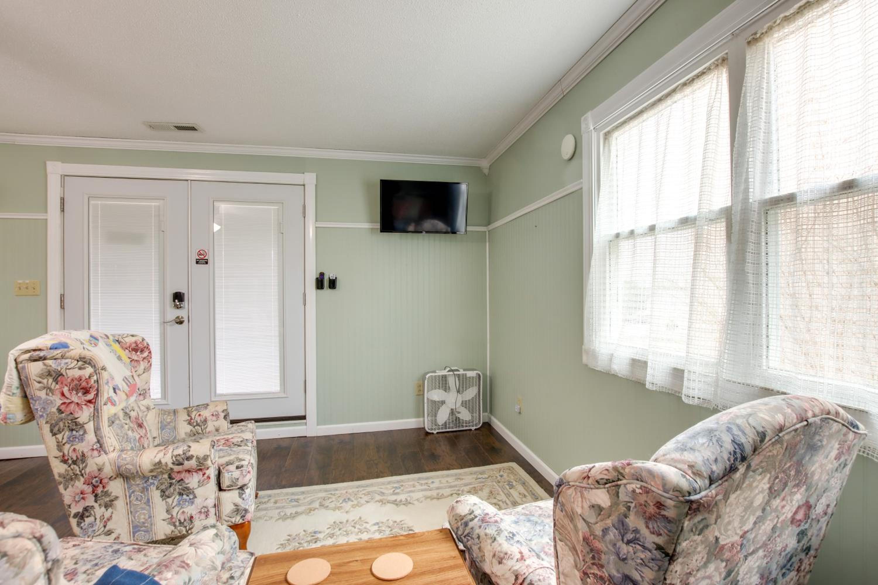 Comfy, Freshly Remodeled Apt Near Nauvoo Temple