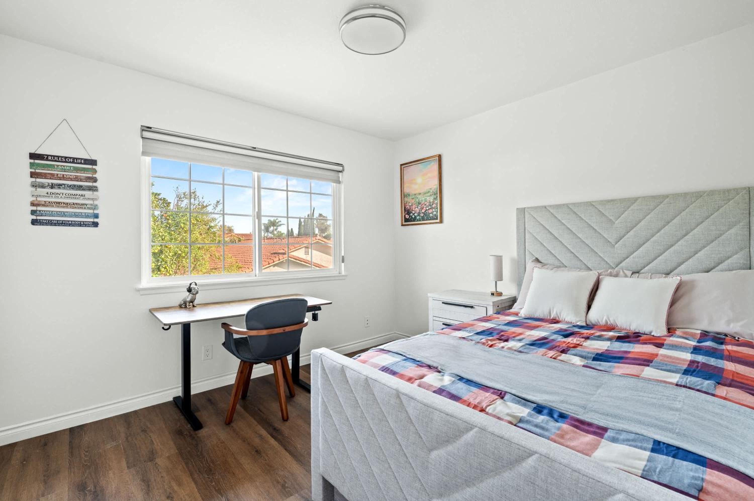 Cozy Full Bedroom Shared Home Great Value, photo 21