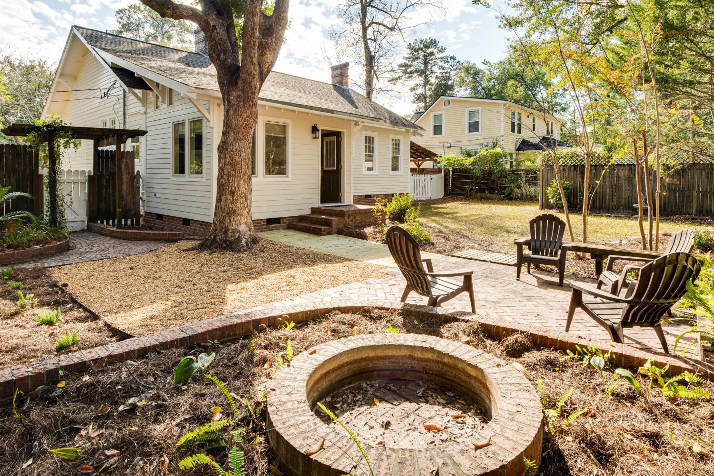 Thomasville Cottage Walk to Historic Downtown!