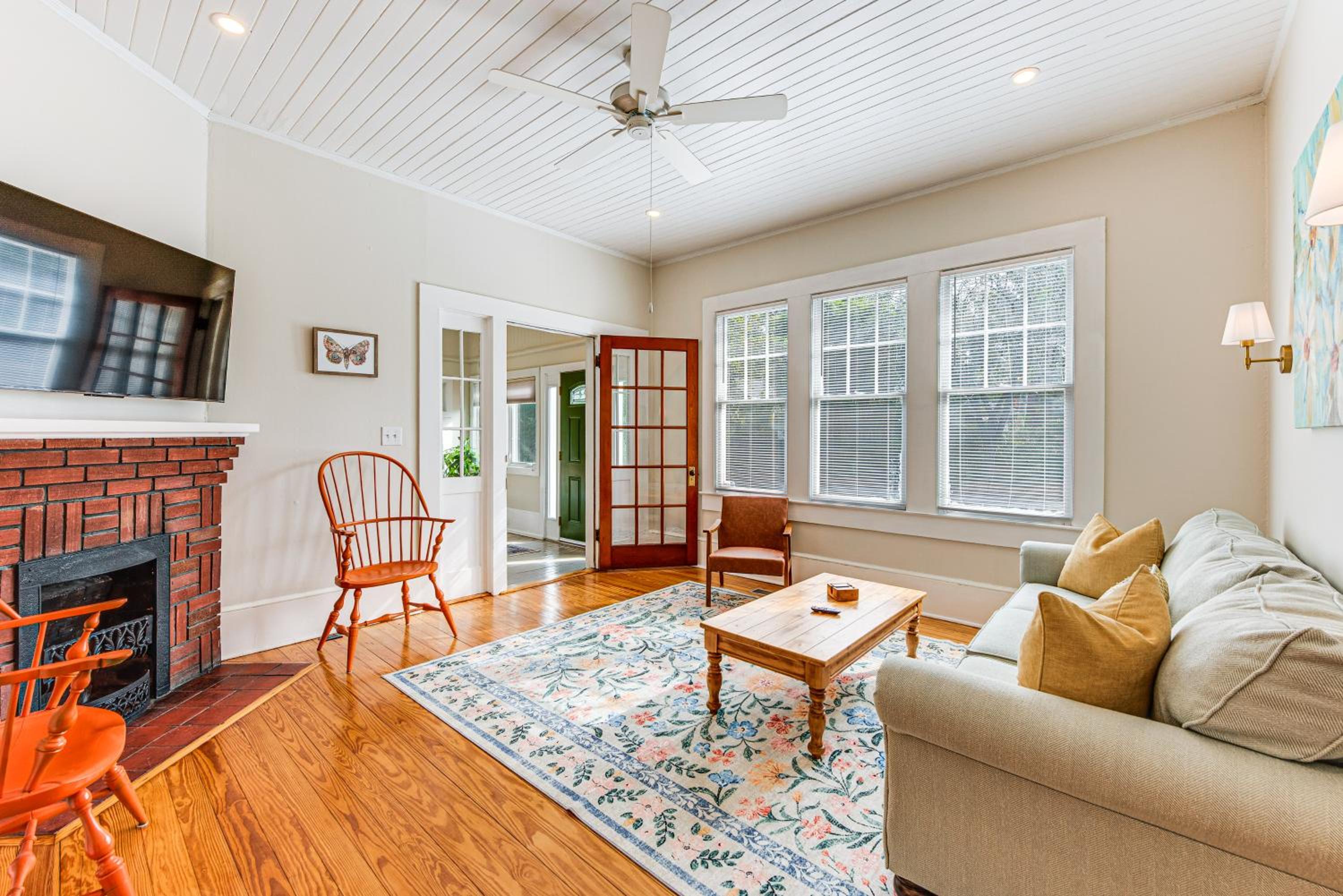Thomasville Cottage Walk to Historic Downtown!