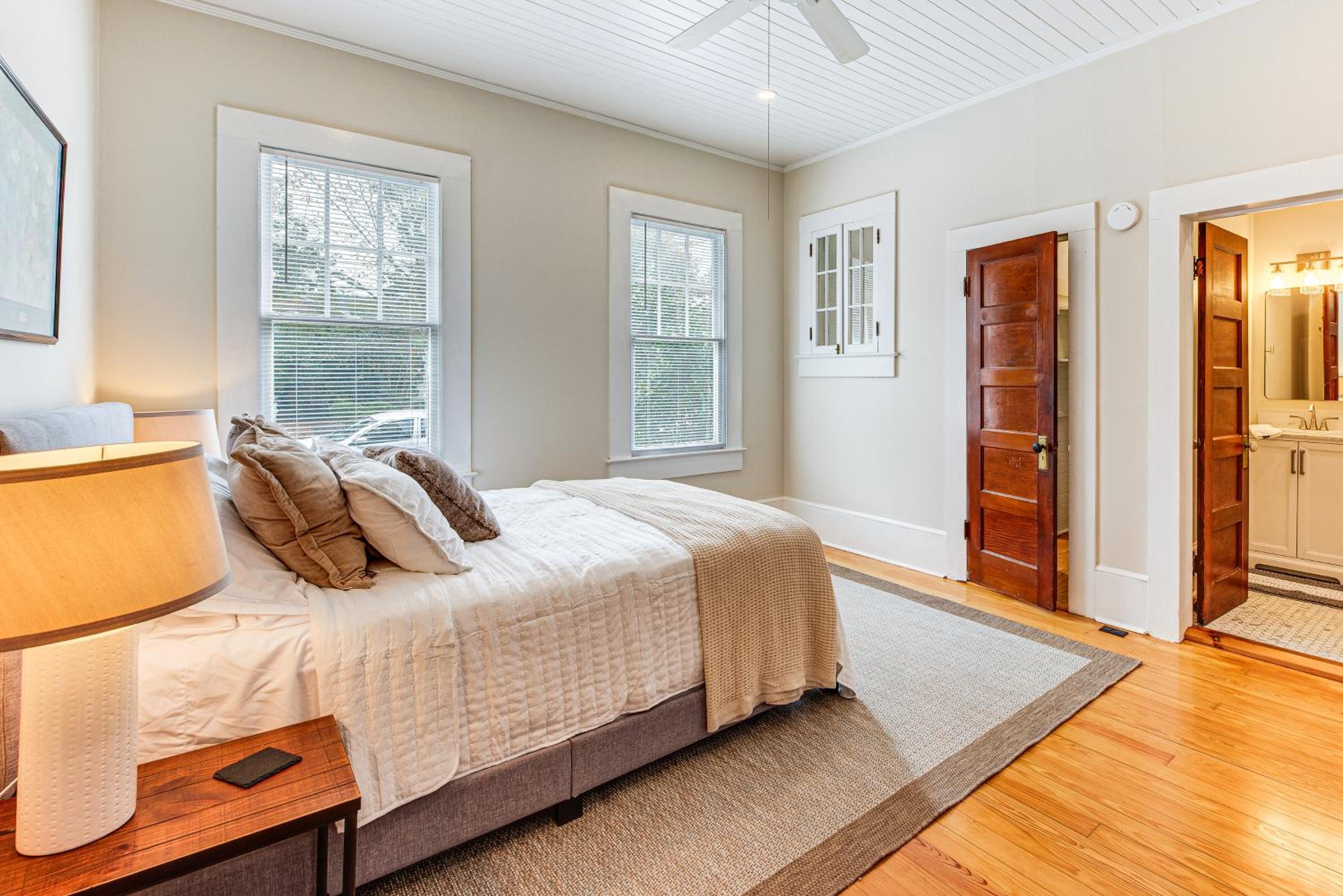 Thomasville Cottage Walk to Historic Downtown!