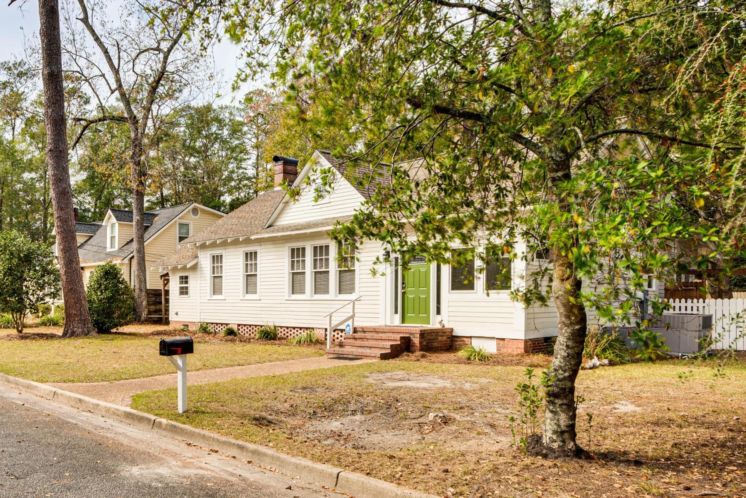 Thomasville Cottage Walk to Historic Downtown!