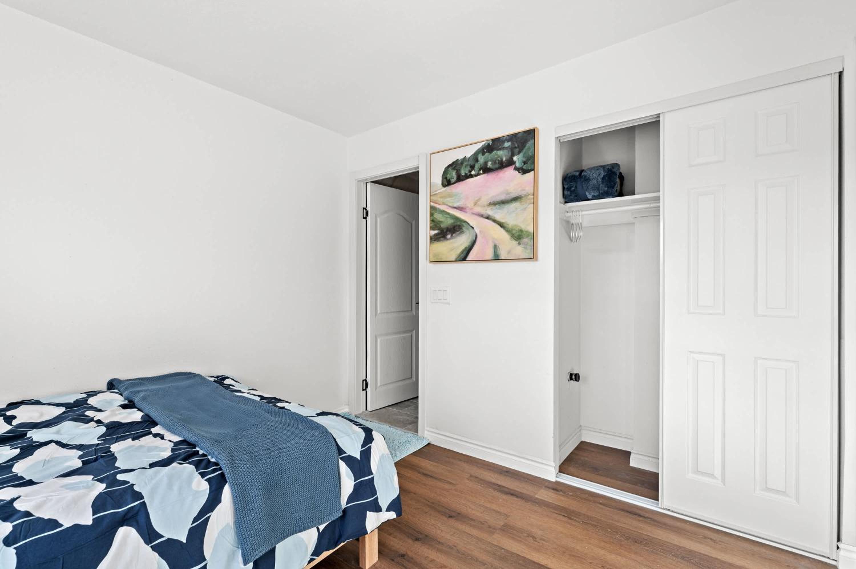 Cozy Full Suite Private Bathroom Quiet Stay