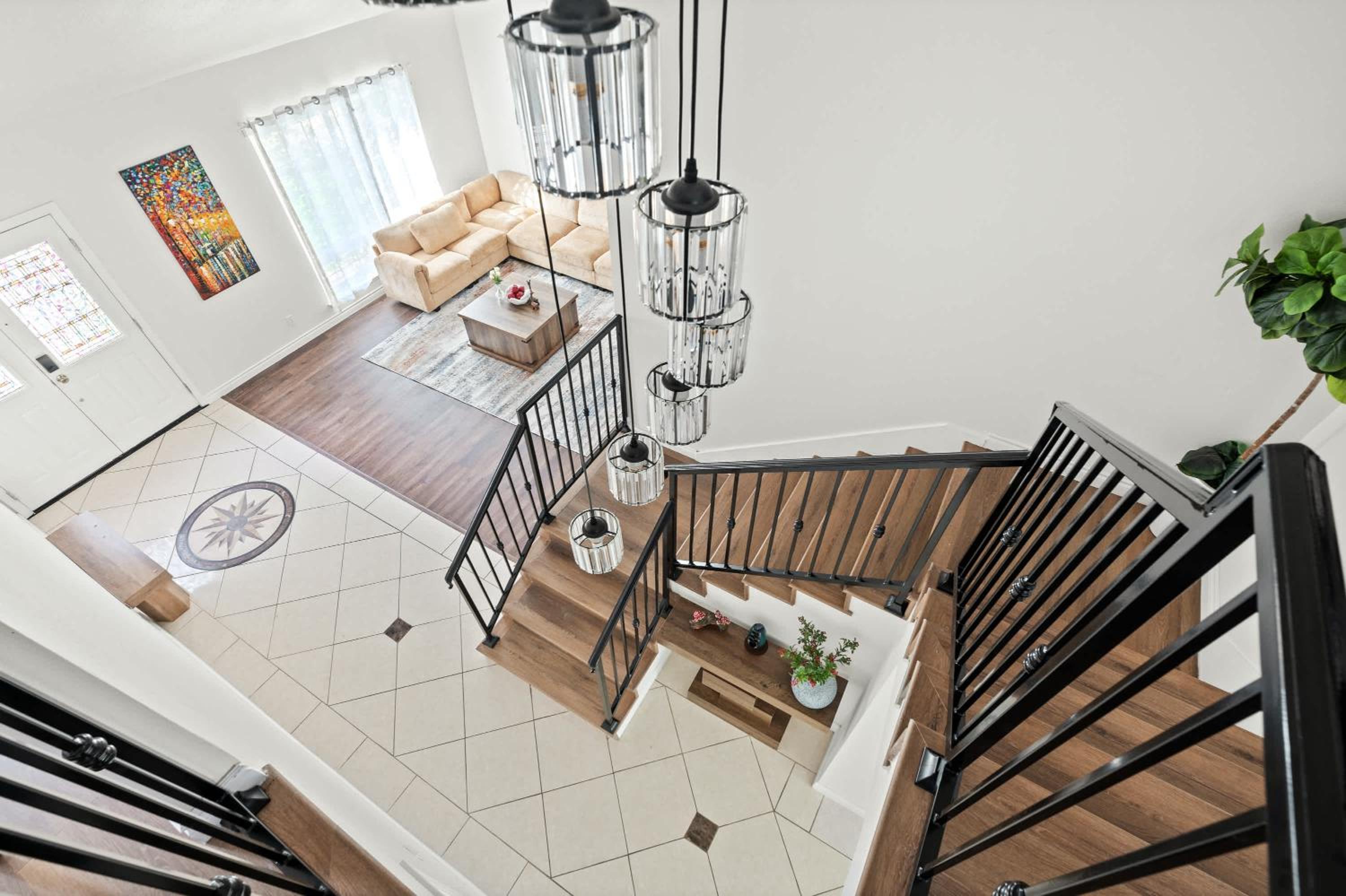 Premium Queen Room Private Ensuite Bright