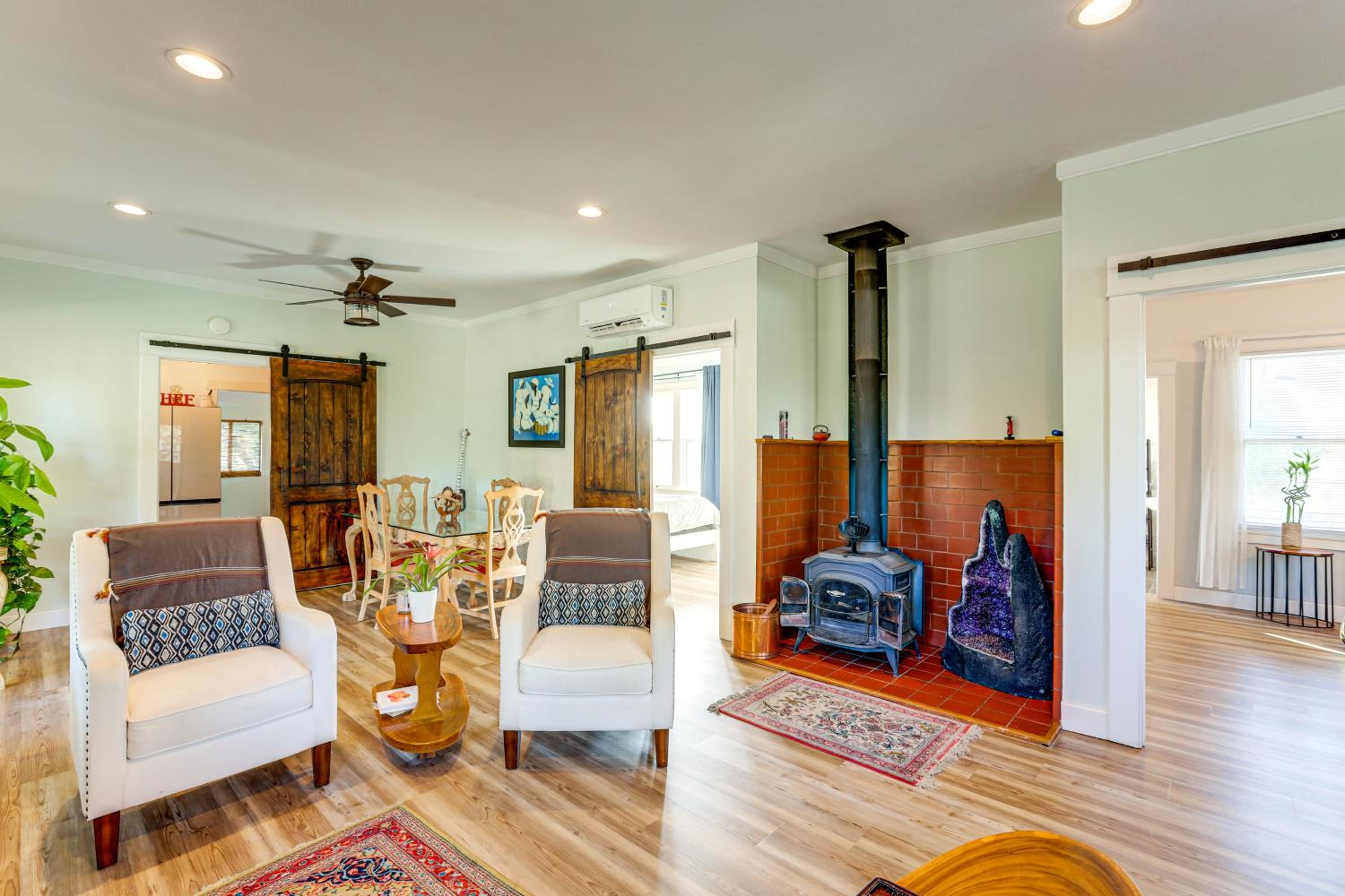 20 Acres in Wine Country! Central California Oasis