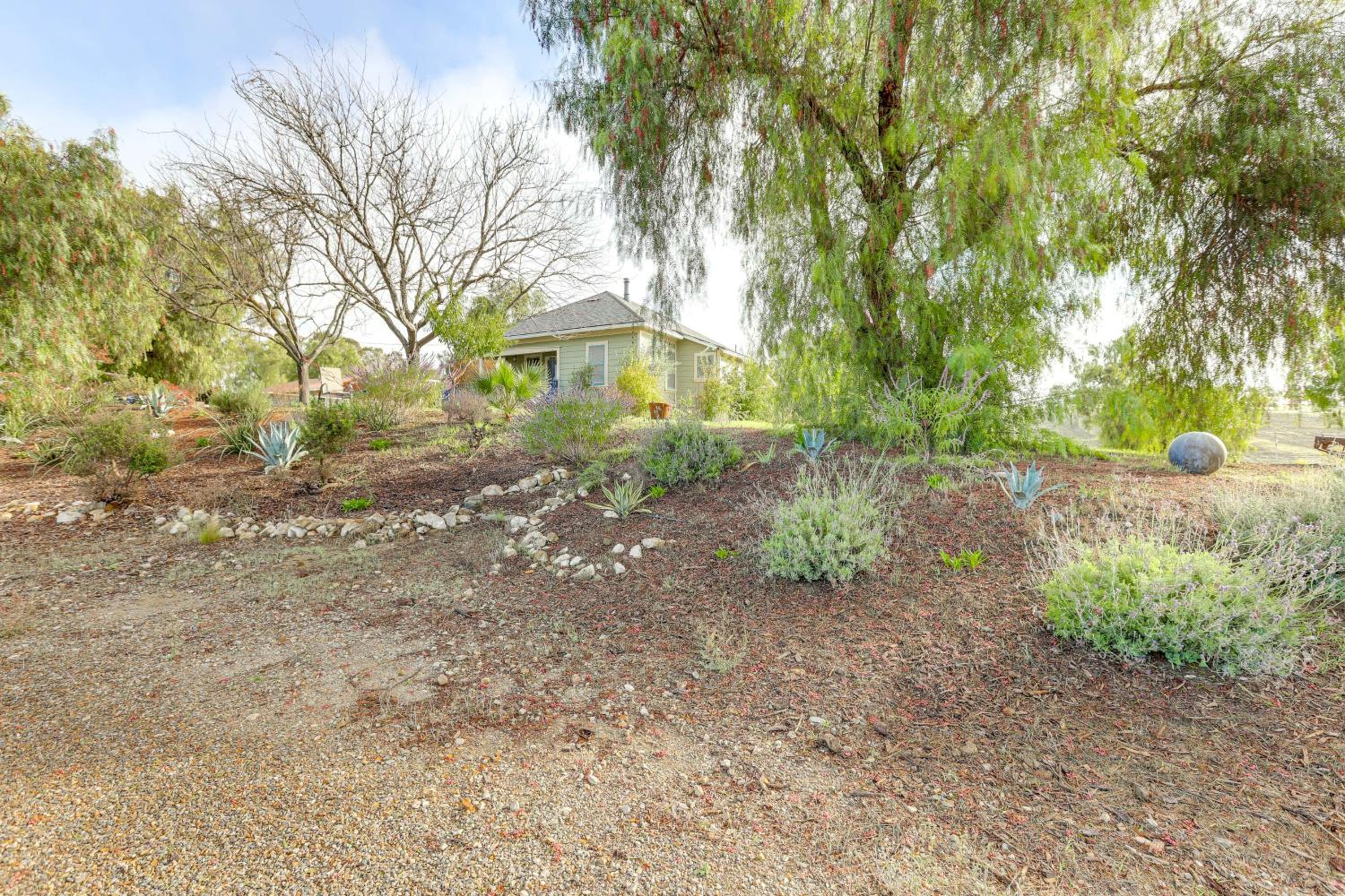 20 Acres in Wine Country! Central California Oasis