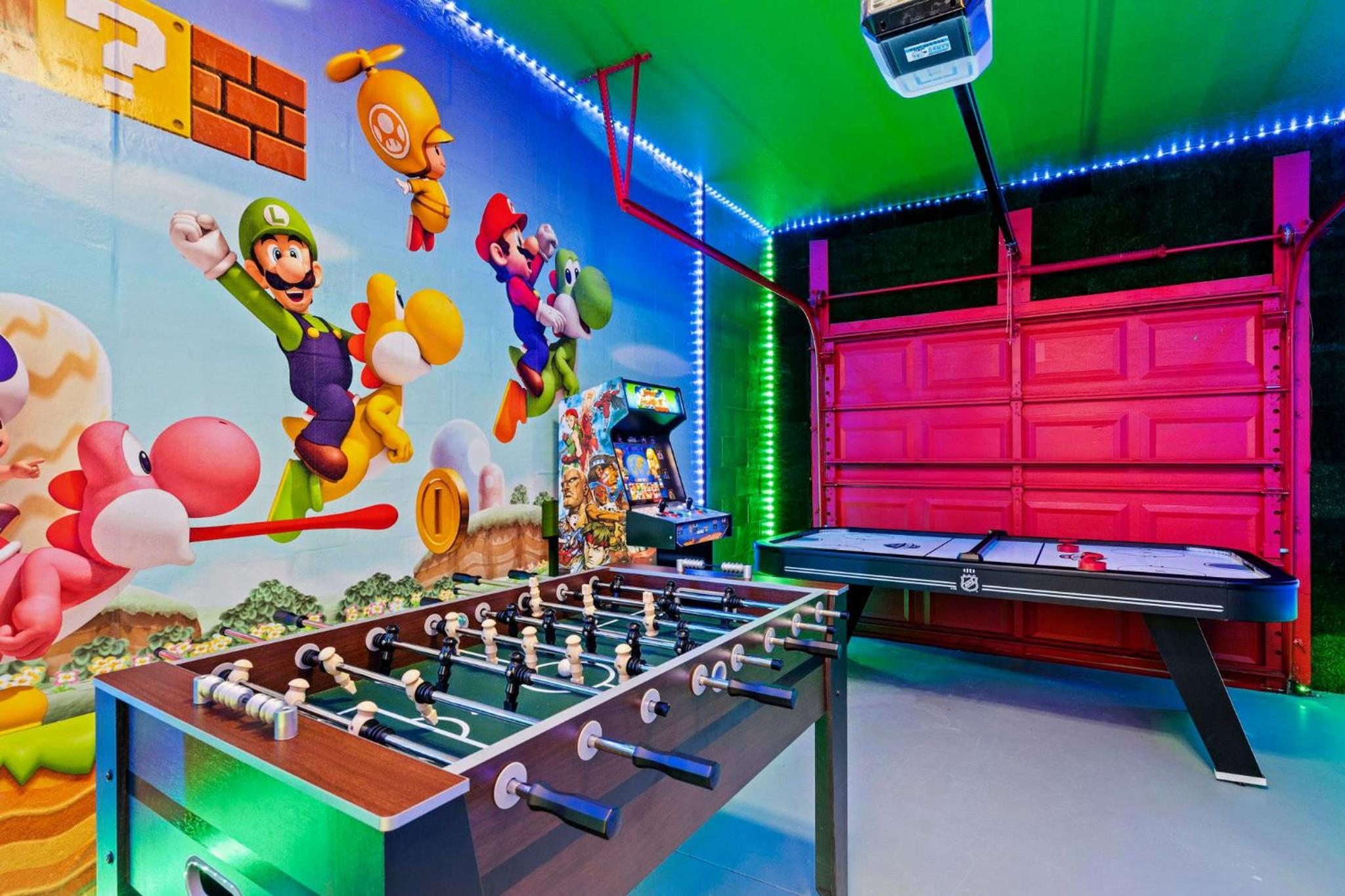 581 Epic Family Villa near Disney with Private Pool & Game Room