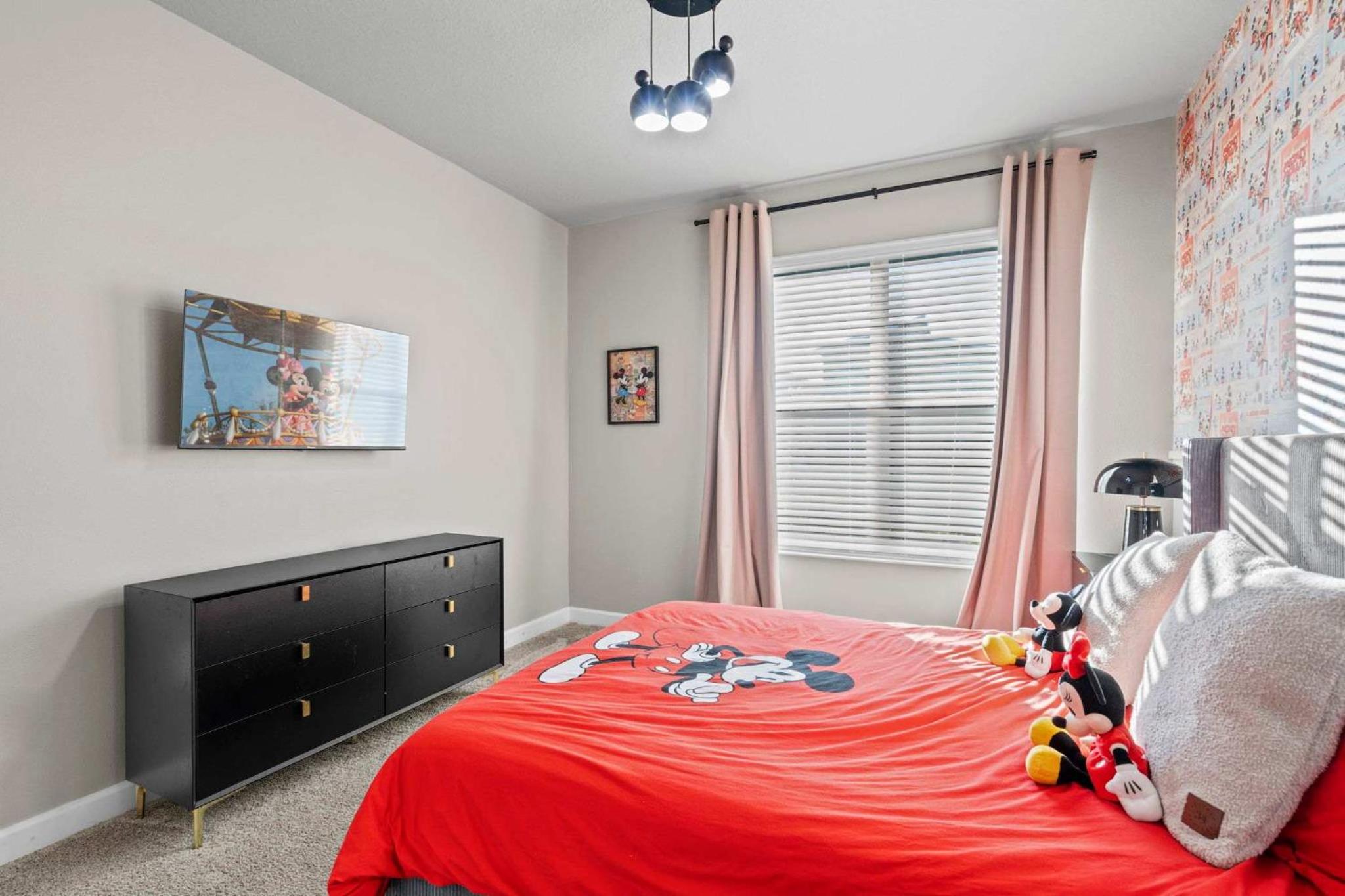 581 Epic Family Villa near Disney with Private Pool & Game Room