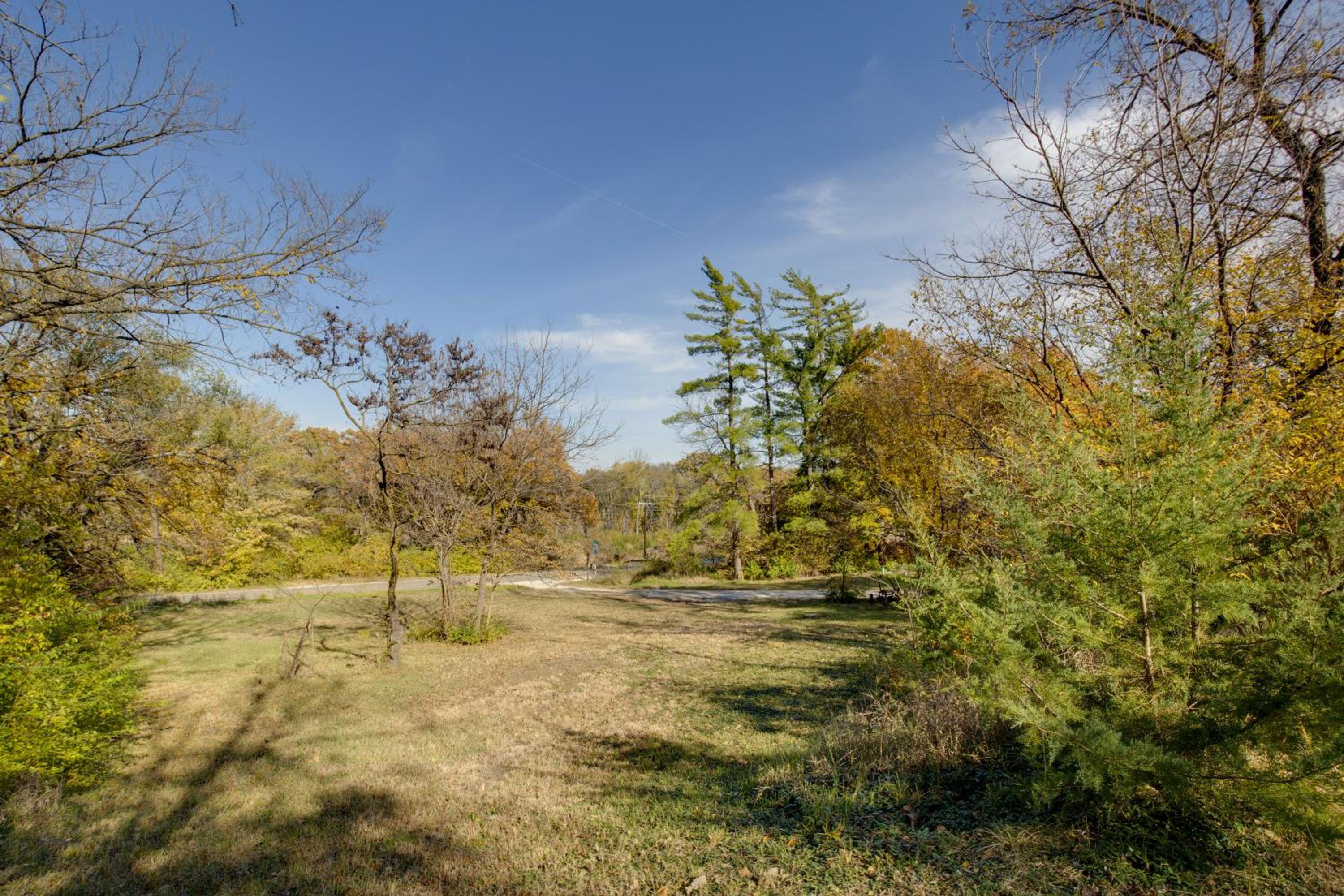 2 Mi to Downtown 4BR Country Home Near K-State