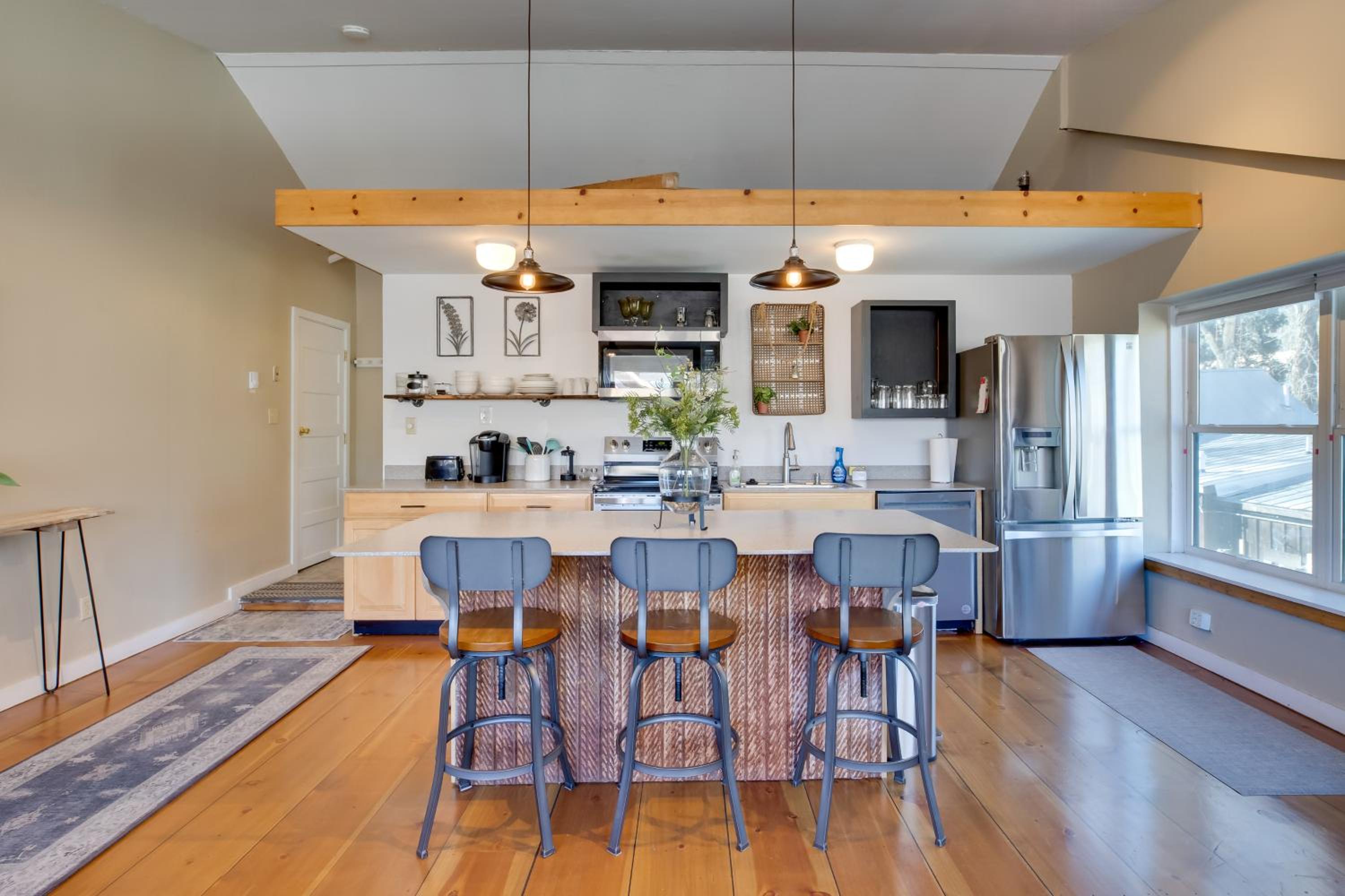 Hike, Bike and Ski! Downtown Crested Butte Condo