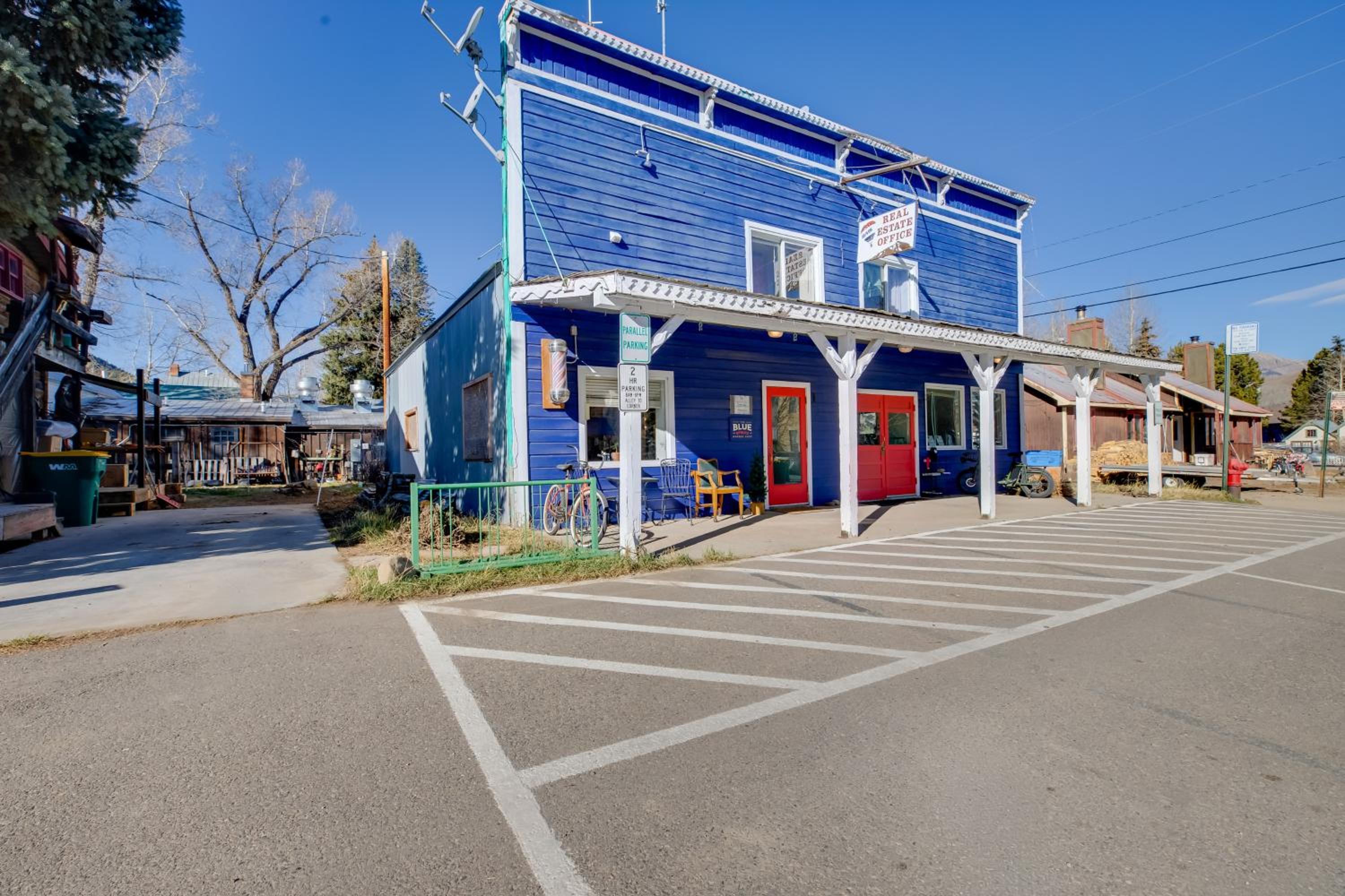 Hike, Bike and Ski! Downtown Crested Butte Condo