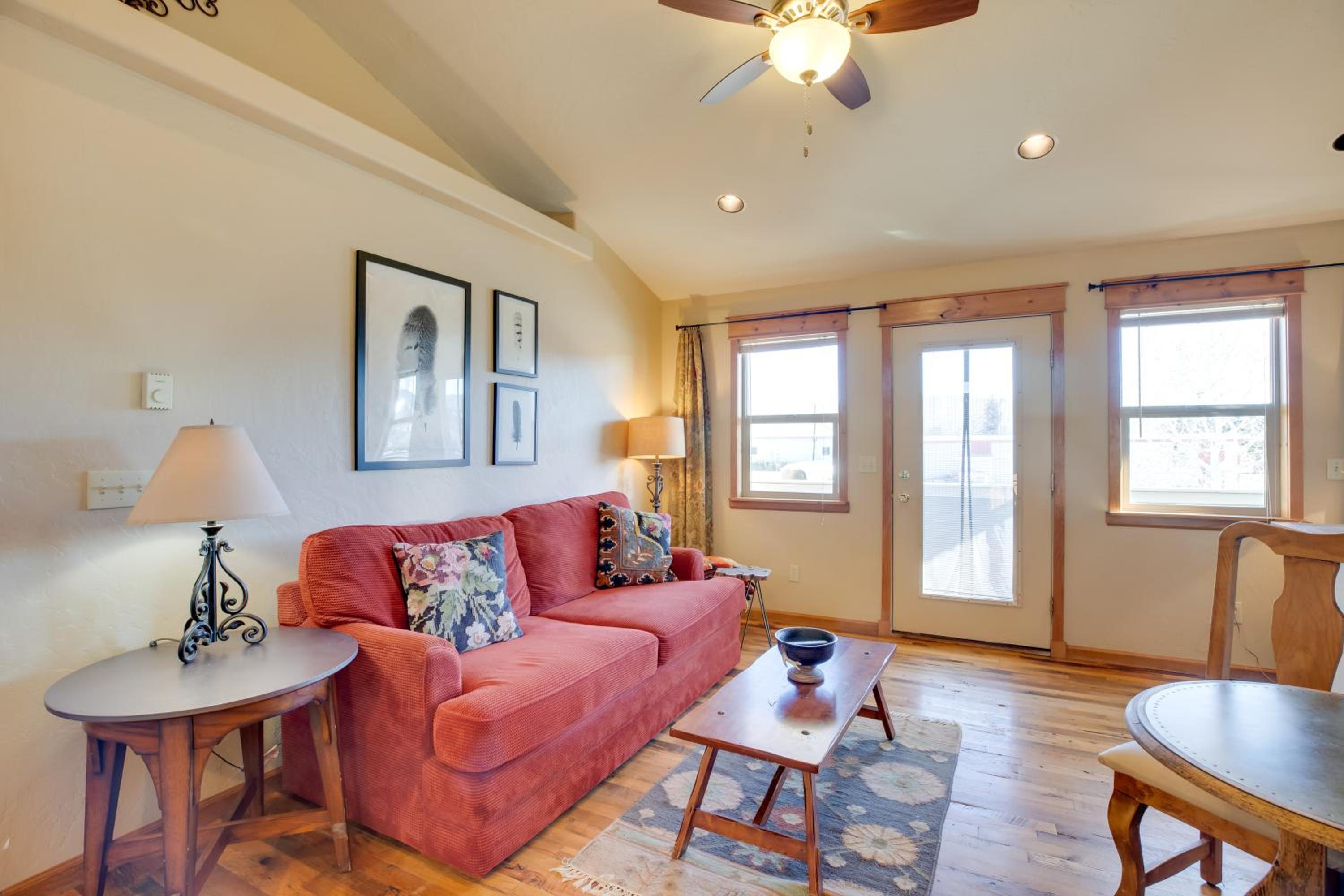 3 Blocks to Main St Cozy Gunnison Retreat!