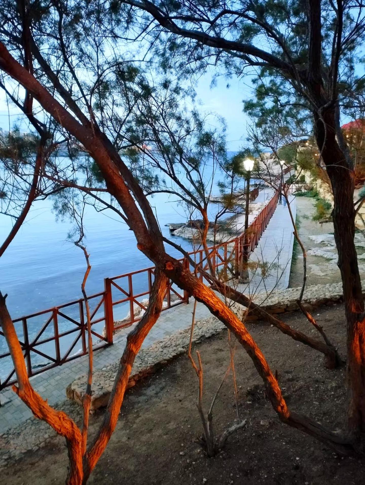 Waterfront Panorama Massive Three Bedrooms Flat 8S